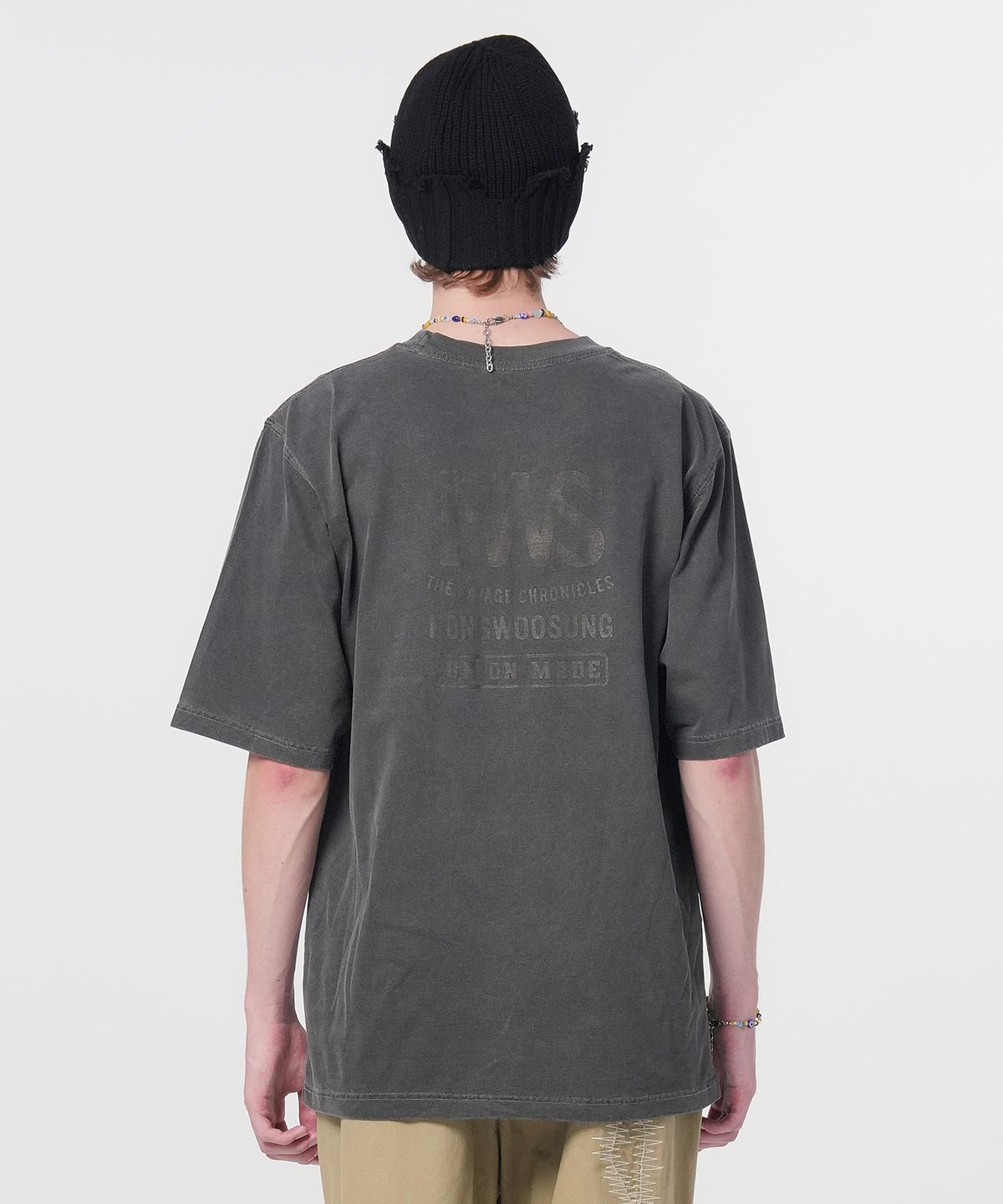 홍우성(HONGWOOSUNG) Pigment Pocket Logo T-Shirts_Black