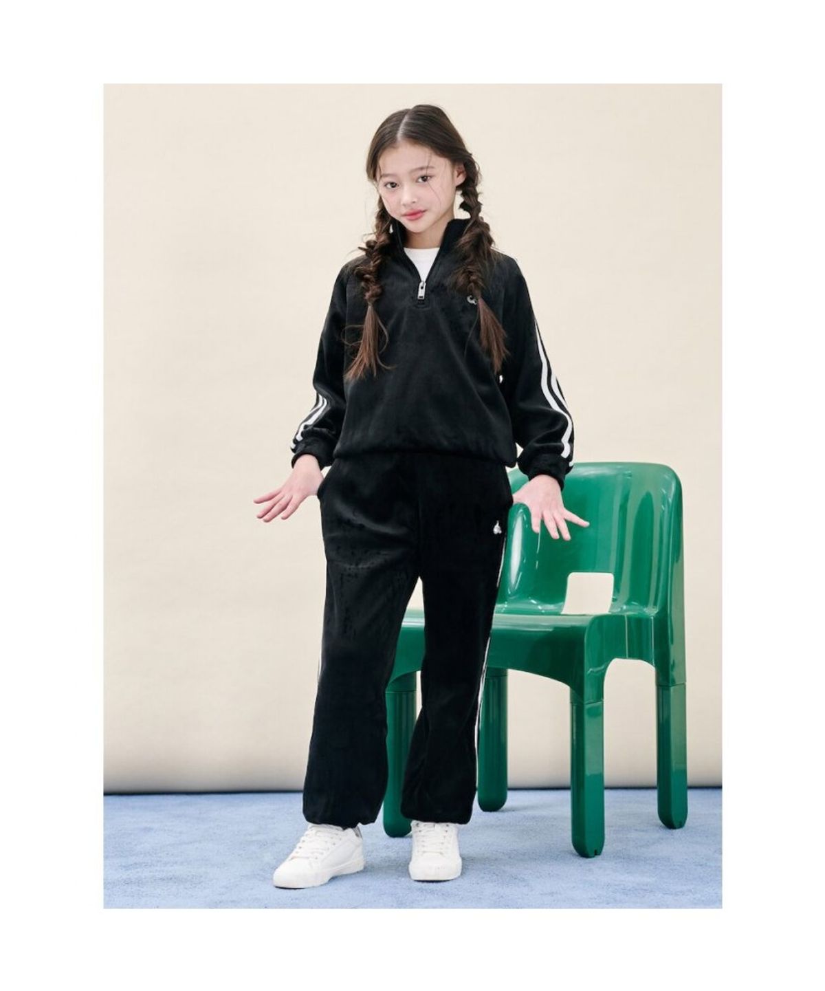 빈폴 키즈(BEANPOLE KIDS) 골벨로아 반집업 2PCS 상하 세트  블랙 (BI5Y41U035)