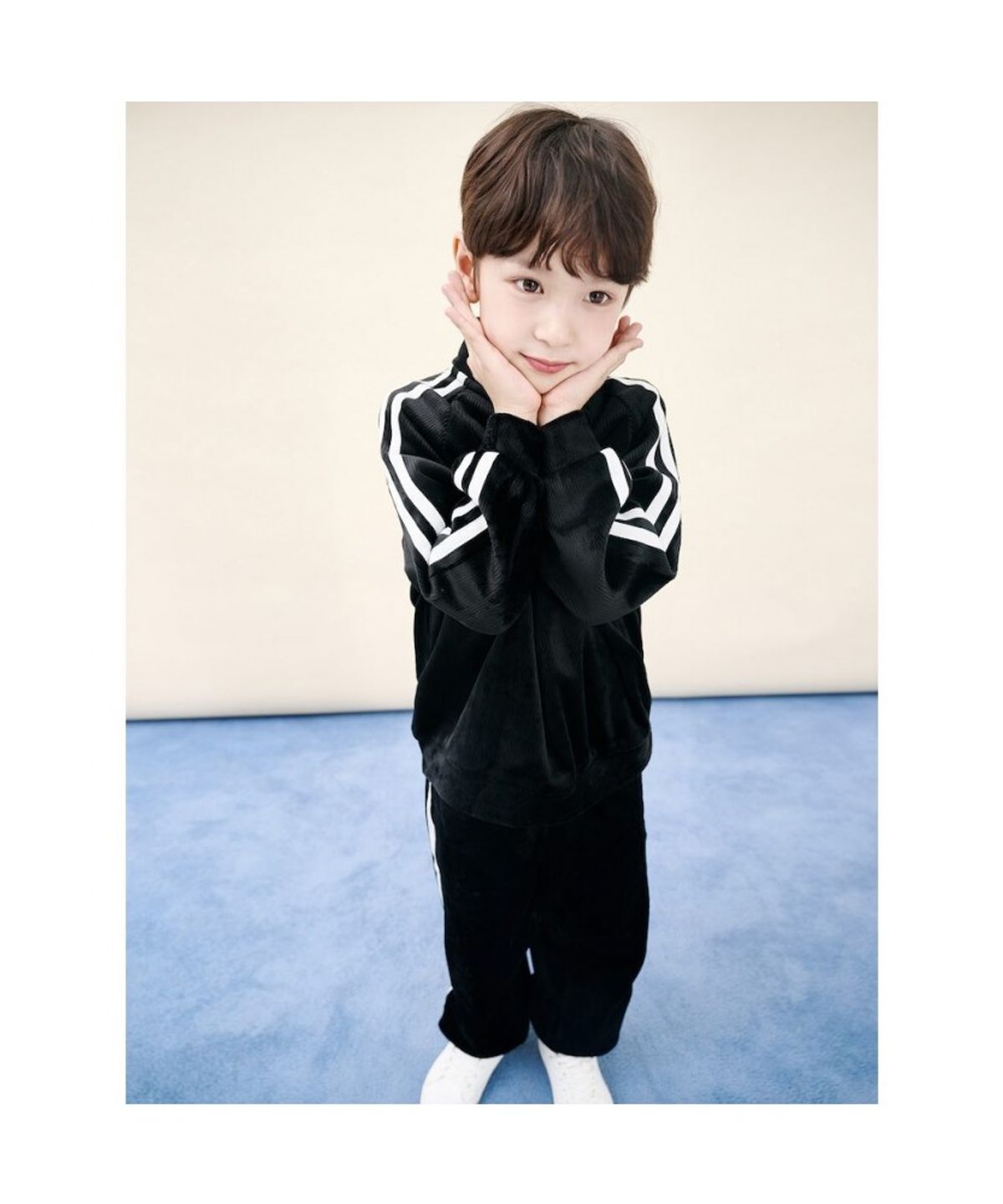 빈폴 키즈(BEANPOLE KIDS) 골벨로아 반집업 2PCS 상하 세트  블랙 (BI5Y41U035)