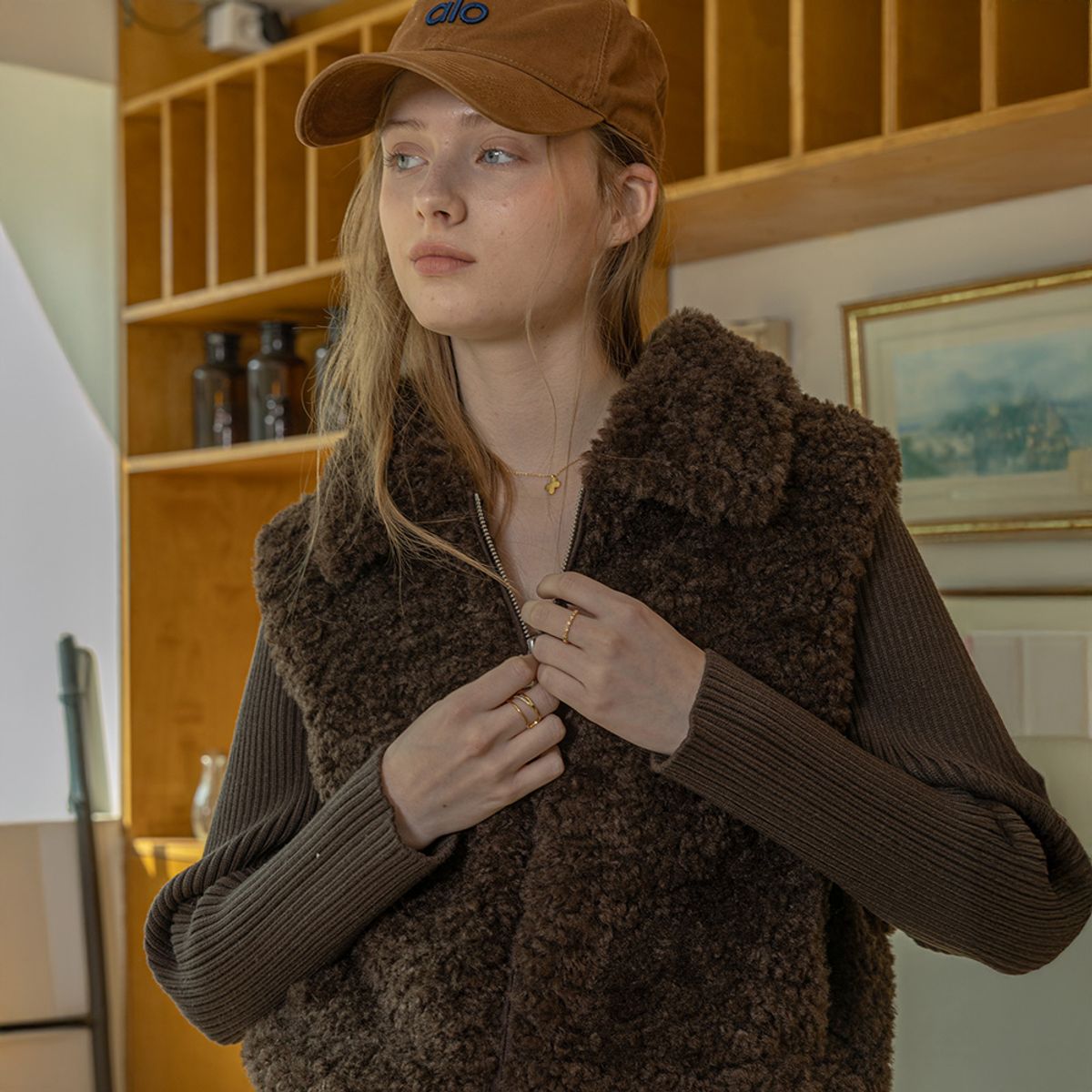 던드롭(DUNDROP) DD_Plush knit patchwork jacket_DARK BROWN