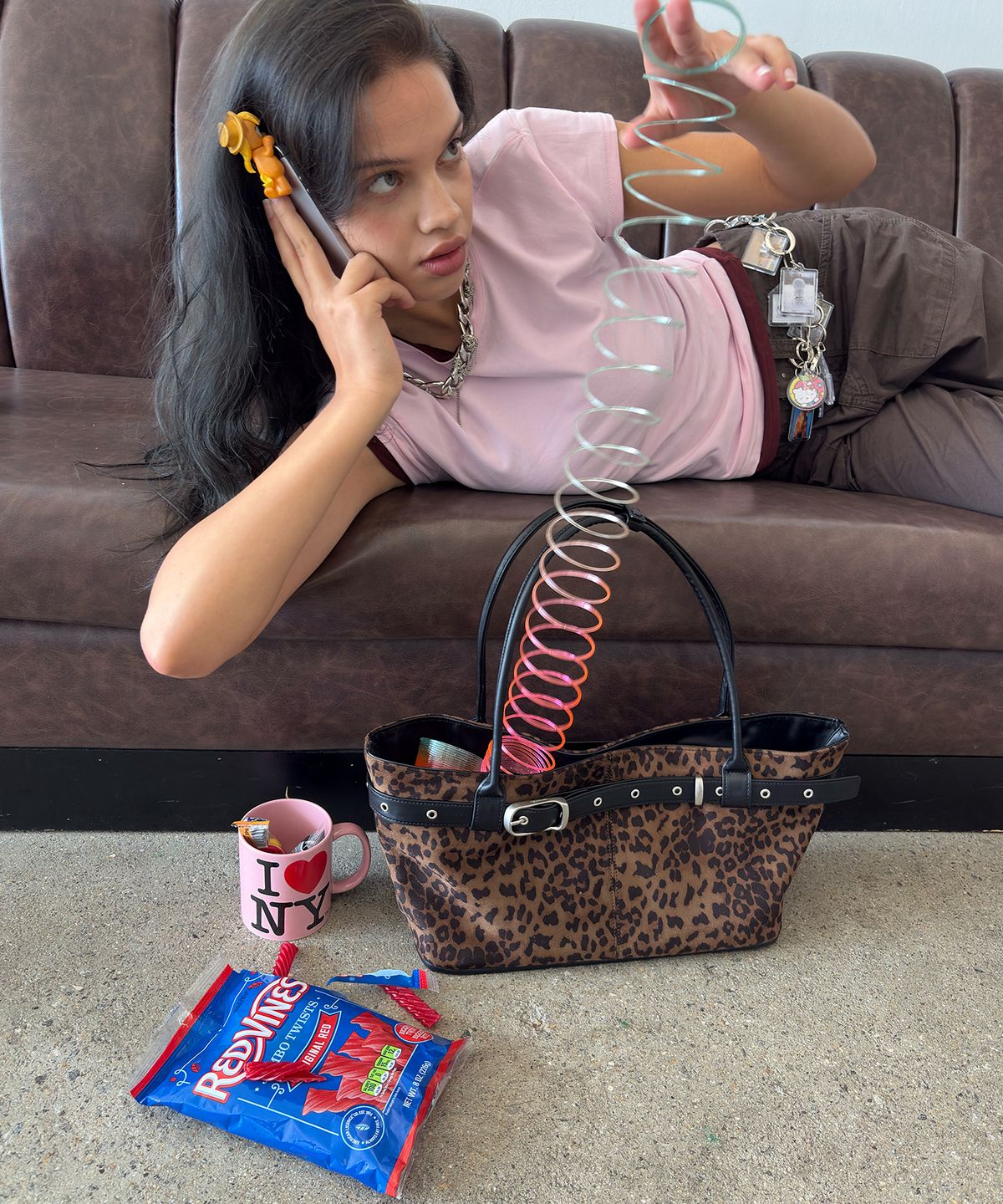 여밈(YEOMIM) belted boat bag (leopard)