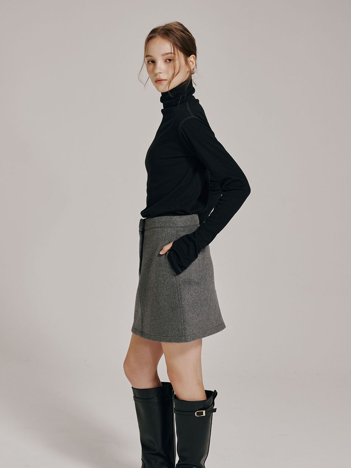 누브(NOUVE) 울 미니 스커트 - 차콜 / Wool Mini Skirt - Chacoal