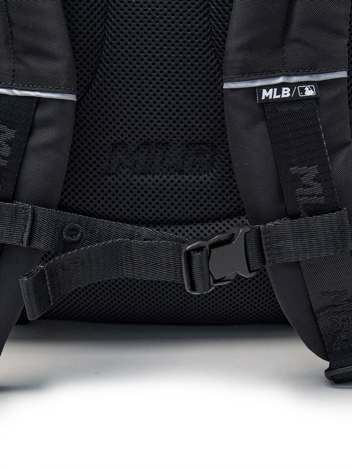 엠엘비 키즈(MLB KIDS) 태그 플라이 책가방 NY (Black)
