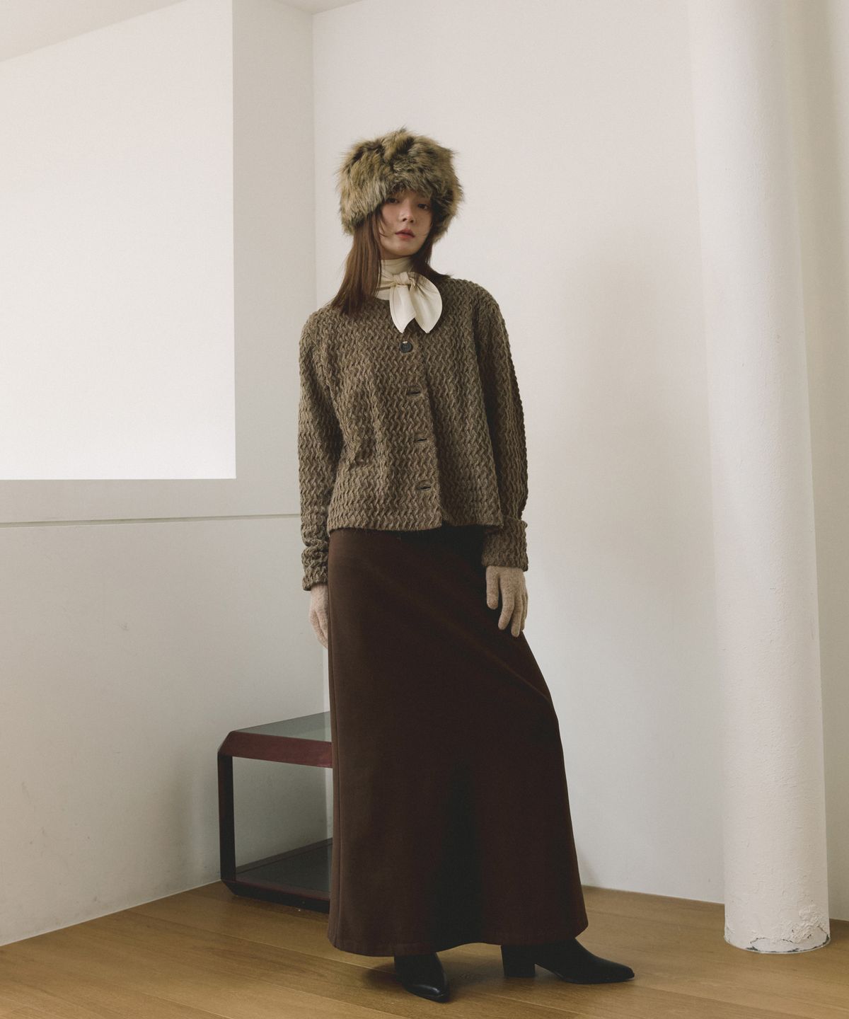 리올그(REORG) COC LAMBSWOOL CHARM GLOVES BROWN