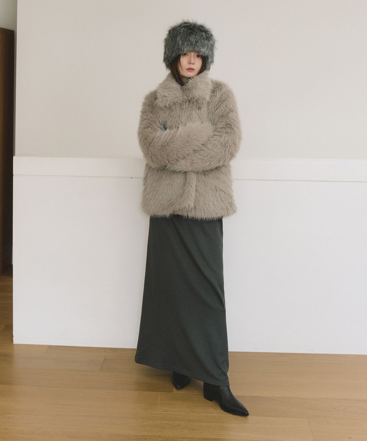 리올그(REORG) COC FLARE LONG SKIRT CHARCOAL