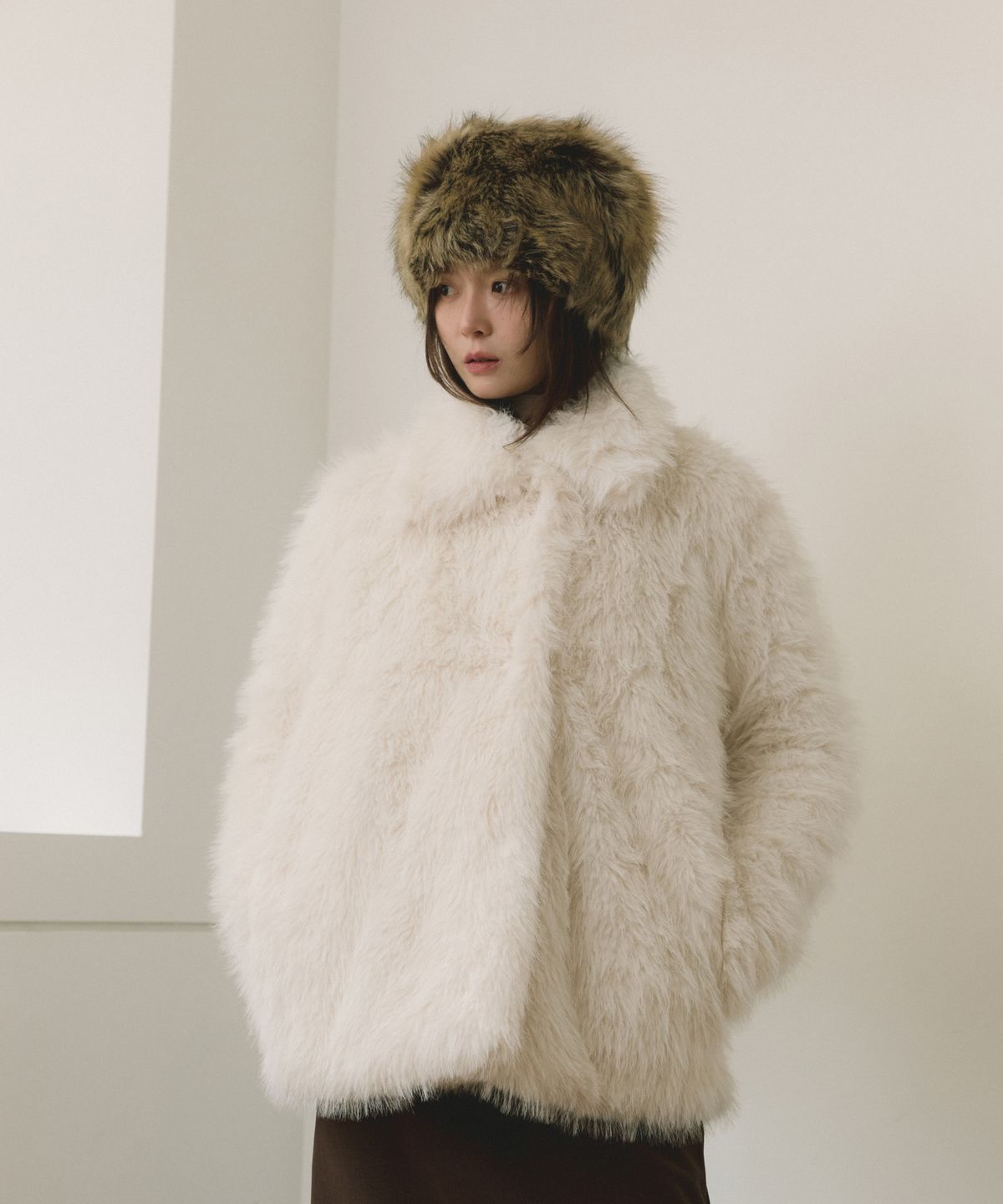 리올그(REORG) COC LAVISH FUR JACKET IVORY