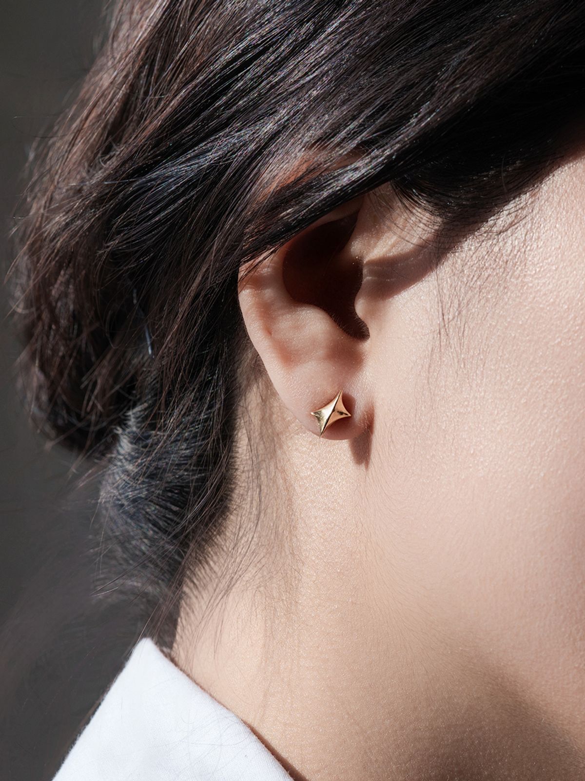 오버그레이(OVERGREY) Headlight Earrings S - Gold