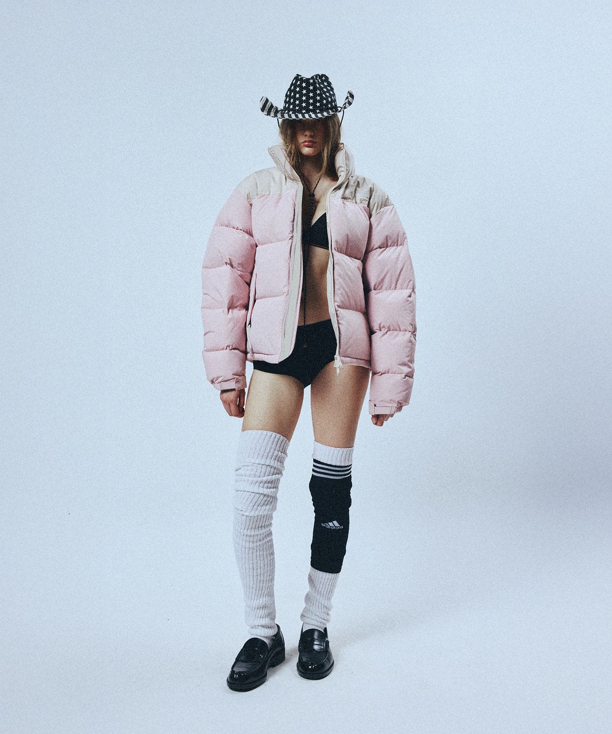선데이후르츠마켓(SUNDAY FRUIT MARKET) SUNDAY DOWN PUFFER PINK