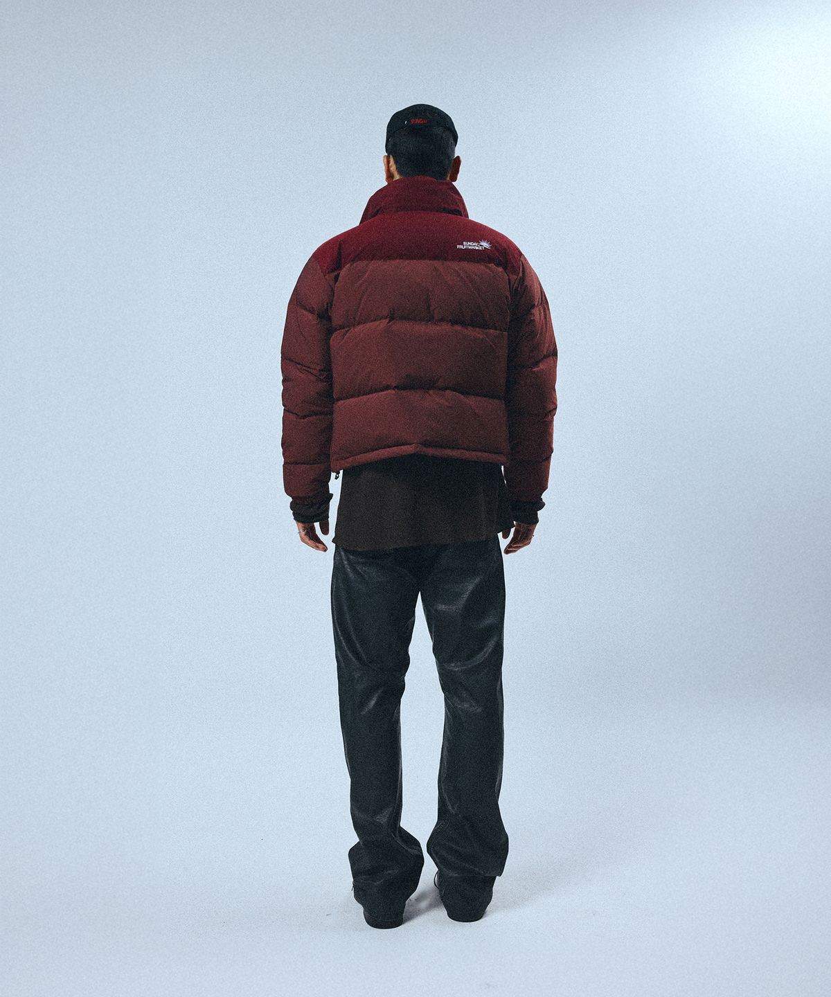 선데이후르츠마켓(SUNDAY FRUIT MARKET) SUNDAY DOWN PUFFER BURGUNDY