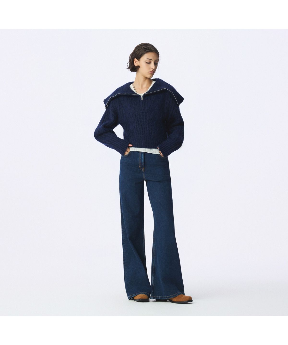 이로 우먼(IROWOMEN) SWANA 하프짚 카라 니트 탑 IOWBW25103NYX