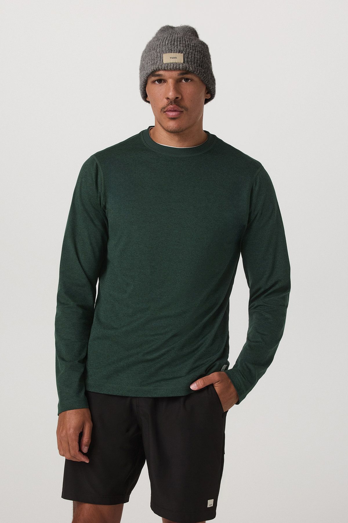 뷰오리(VUORI) [남성] L/S 폰토 퍼포먼스 티_다크 그린 VR15320007