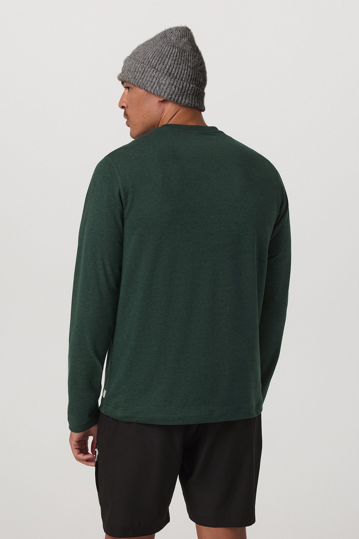 뷰오리(VUORI) [남성] L/S 폰토 퍼포먼스 티_다크 그린 VR15320007