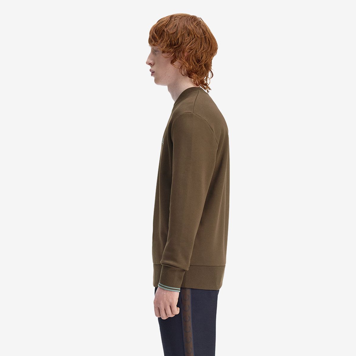 프레드페리(FRED PERRY) [Baseline] 크루넥 스웻셔츠 - 번트 토바코/스톡포트 블루 AFPM2537535-49A