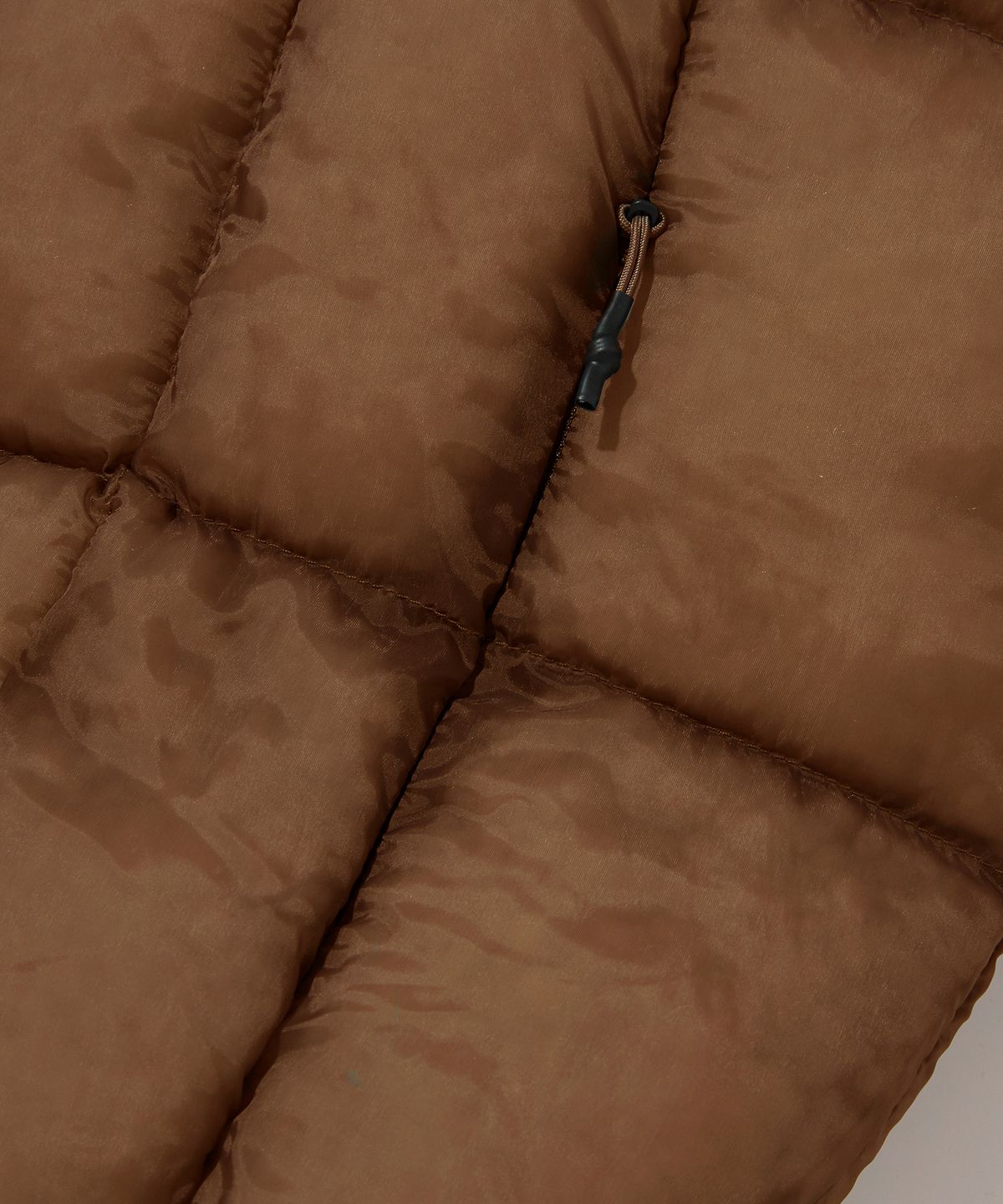 스웨이드(SUADE) LIGHT PUFFER JACKET [BROWN]
