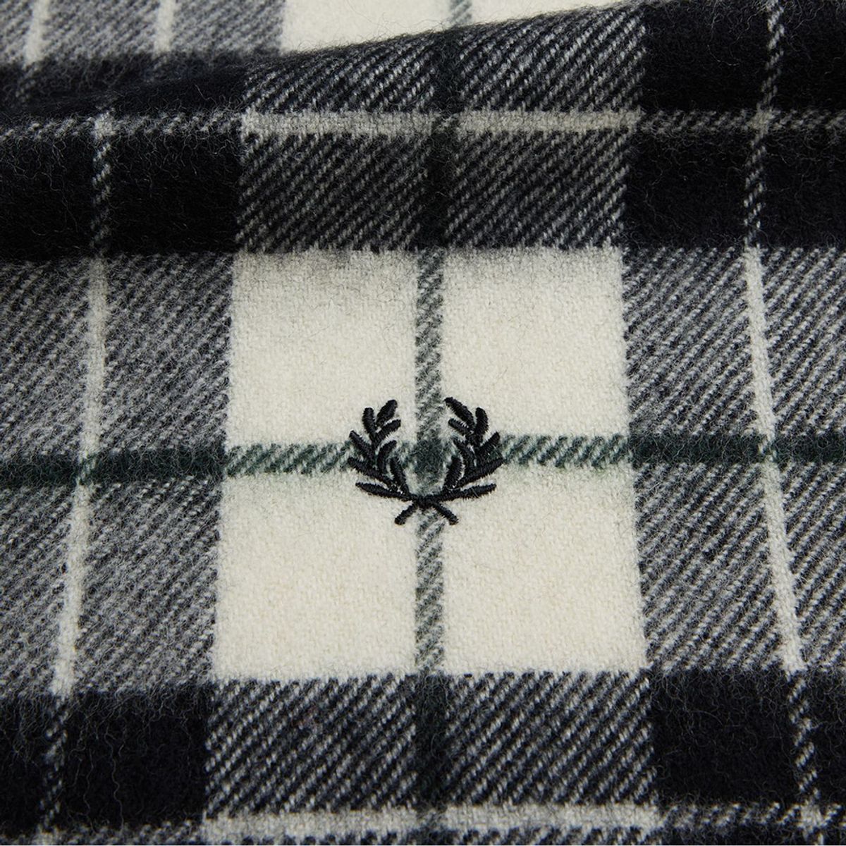 프레드페리(FRED PERRY) 램스울 타탄 스카프 - 에크루 CFPU2538137-560