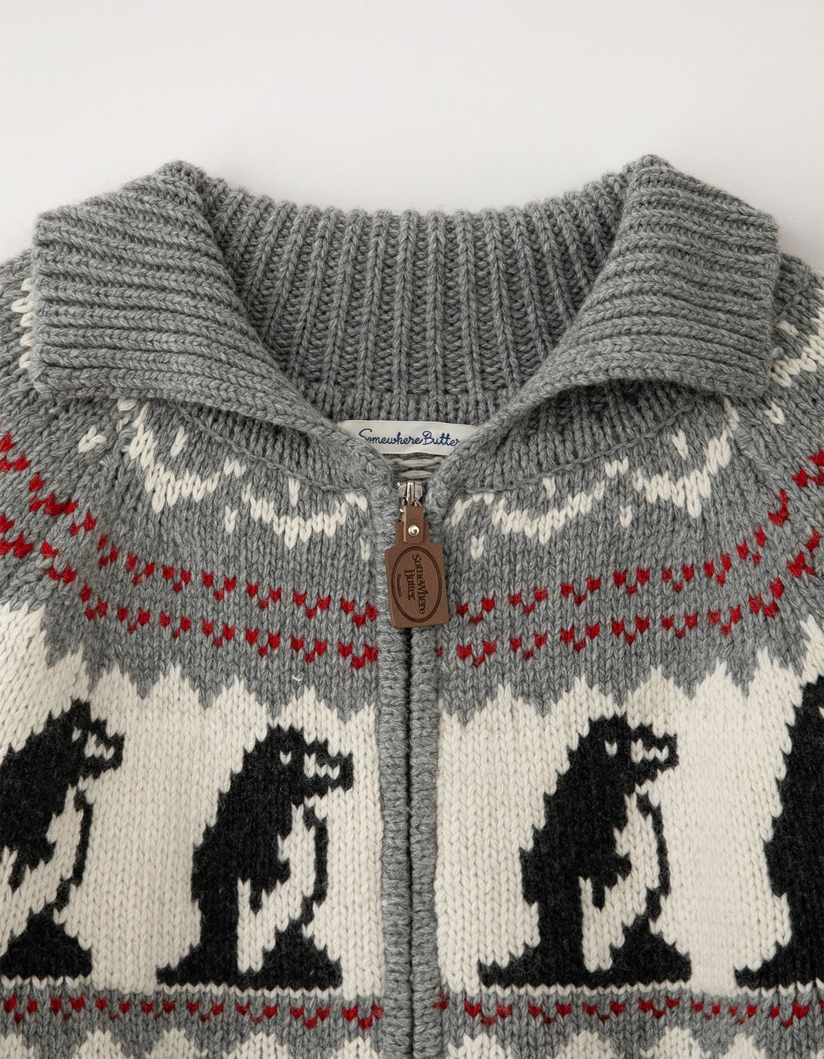 썸웨어버터(SOMEWHEREBUTTER) Penguin Cowhichan Zip-Up - Grey