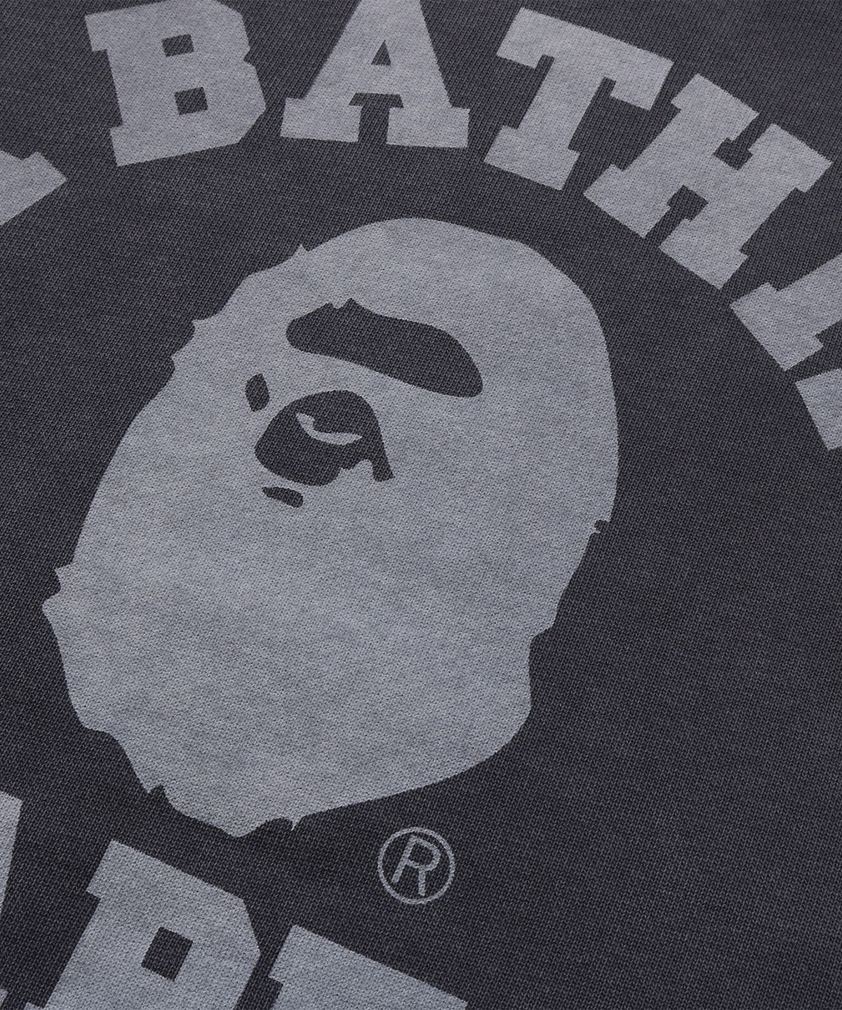 베이프(BAPE) 가먼트 다이 콜리지 풀오버 후드(M) CHARCOAL