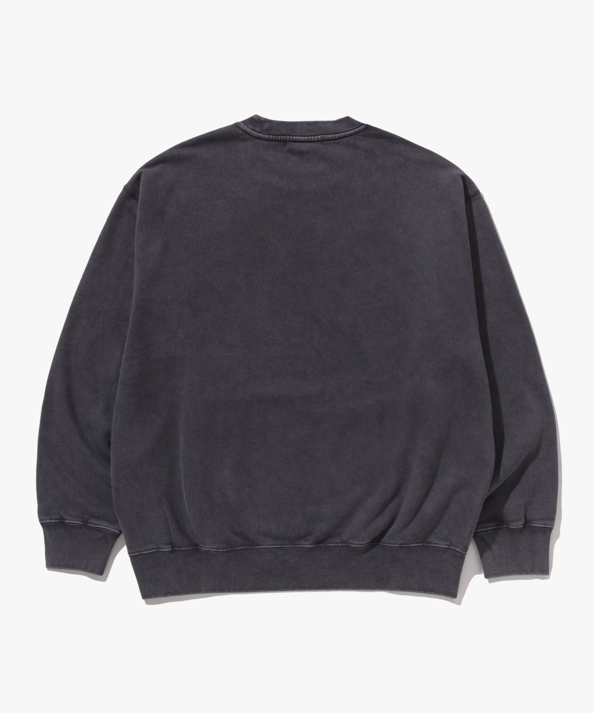 베이프(BAPE) 가먼트 다이 콜리지 릴렉스트 핏 크루넥 스웨트셔츠(M) CHARCOAL