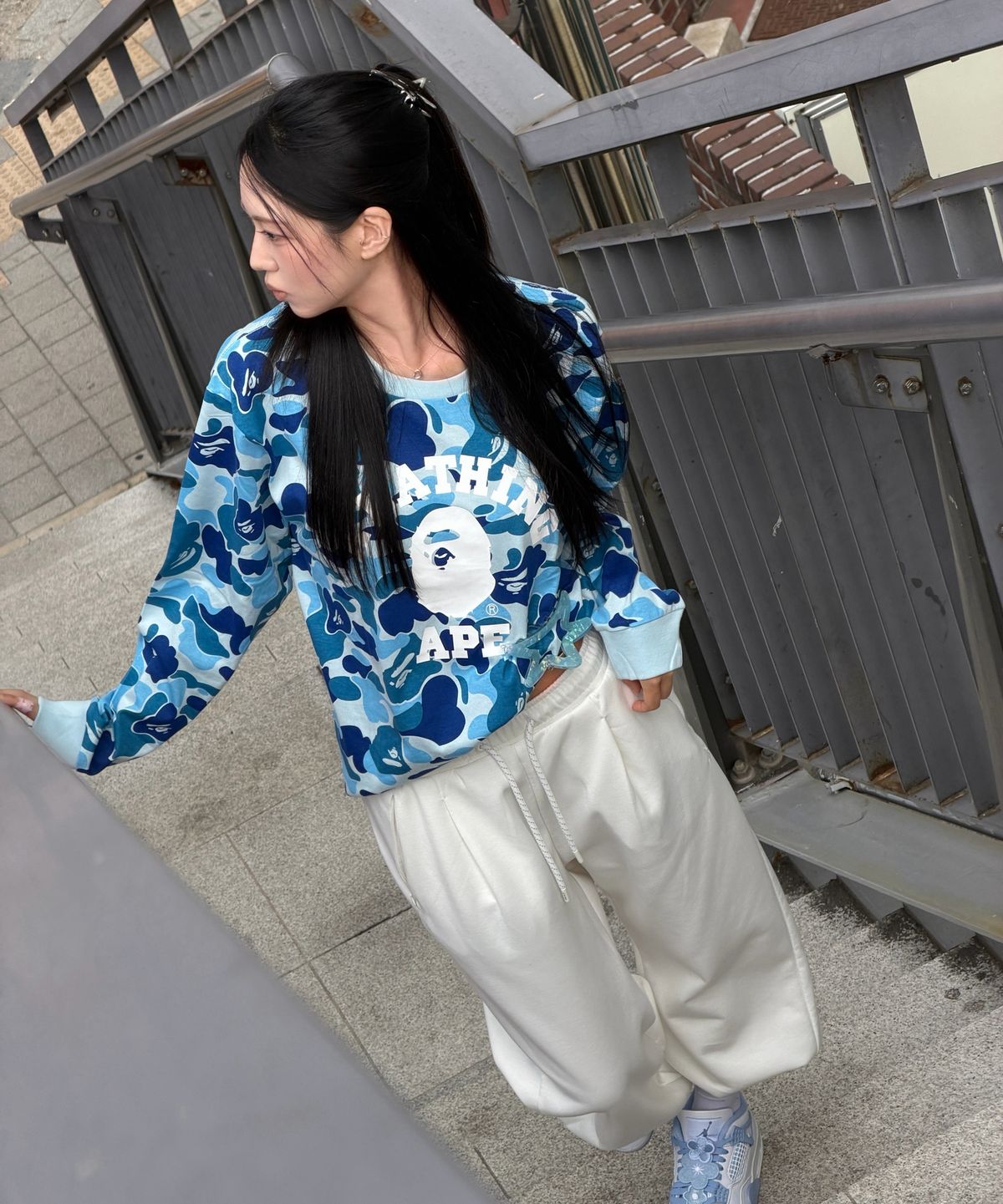 베이프(BAPE) ABC 카모 콜리지 롱슬리브 티셔츠(M) BLUE