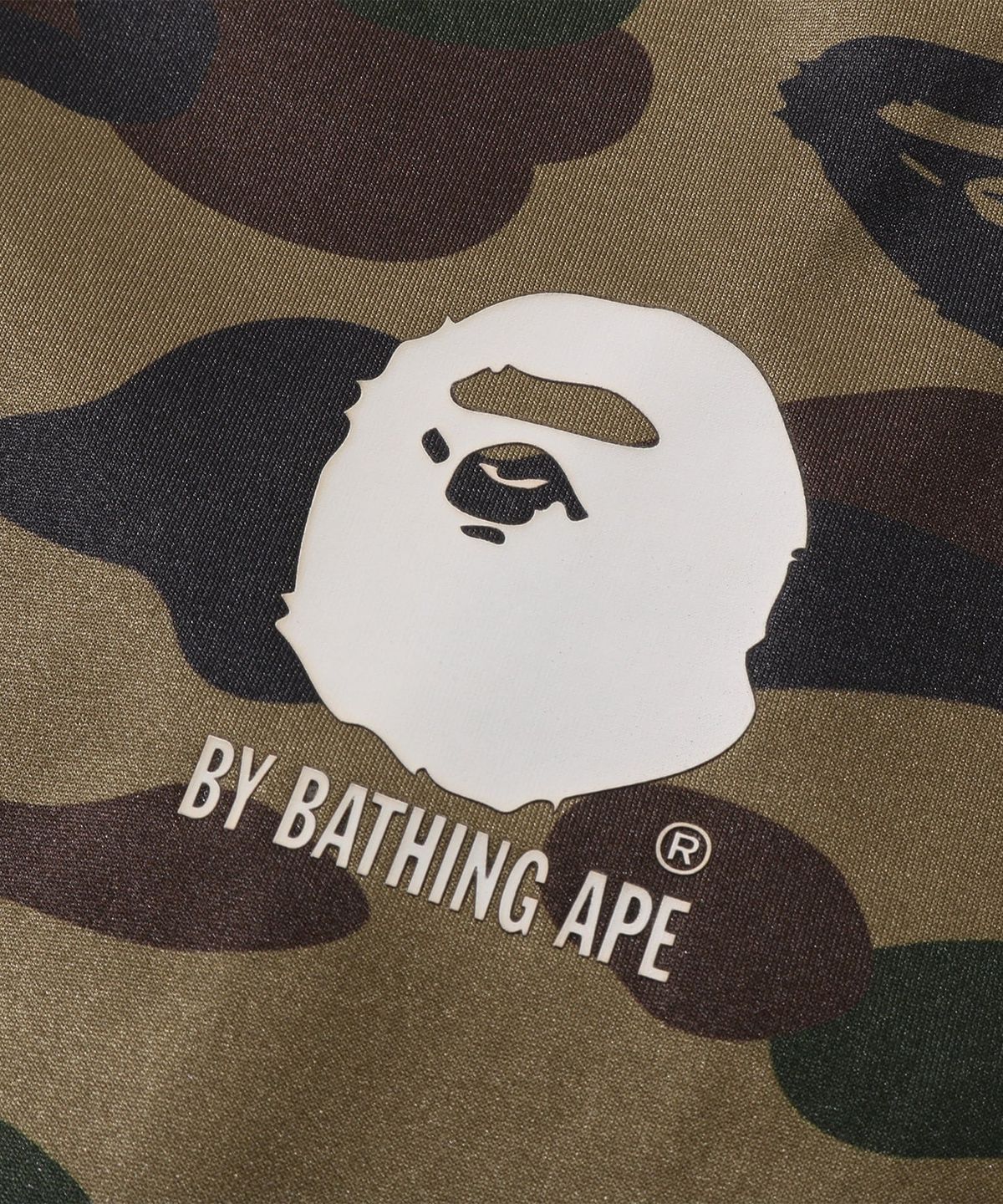 베이프(BAPE) 퍼스트 카모 릴렉스드 핏 트랙 자켓(M) GREEN