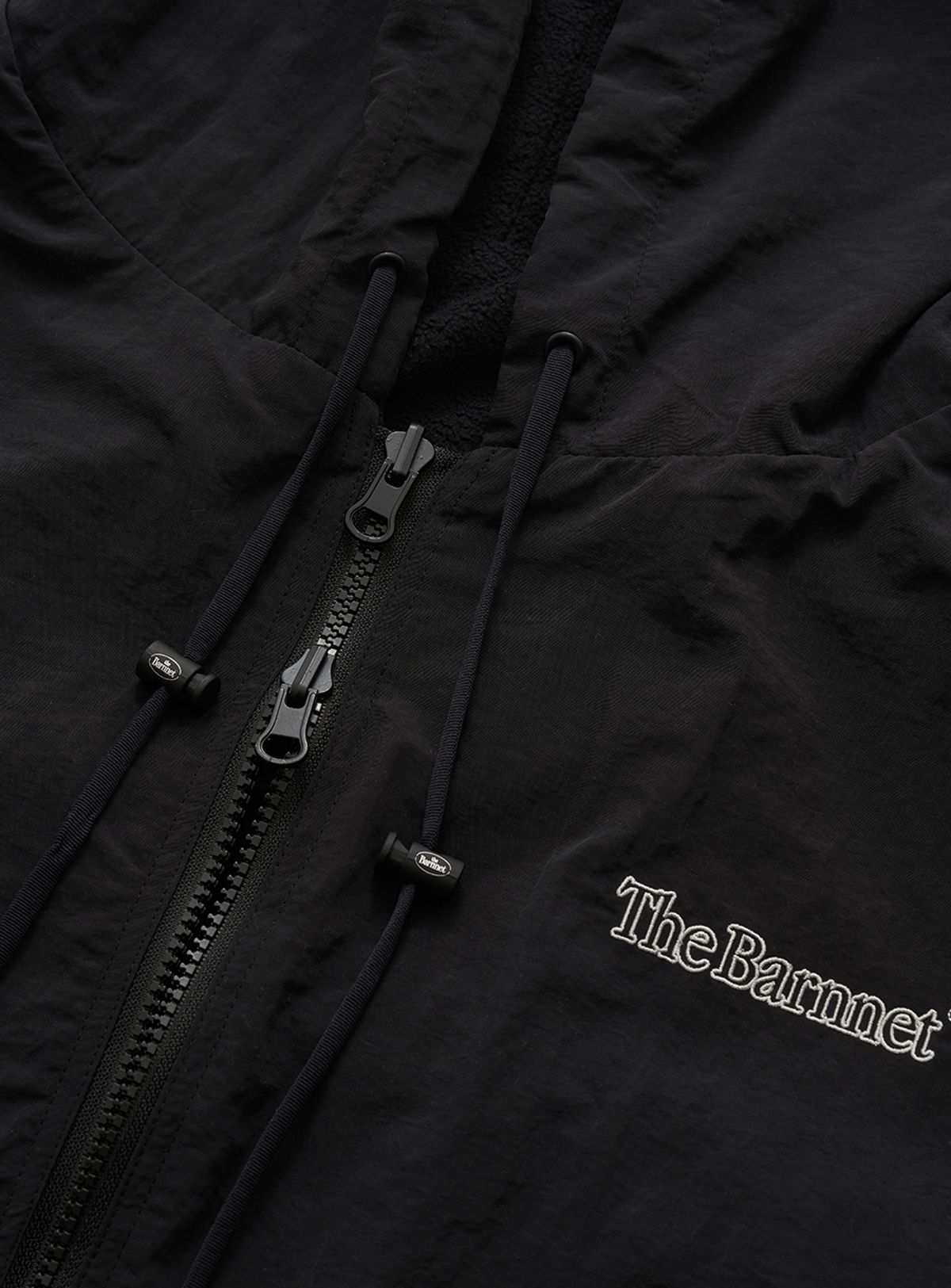 더바넷(THEBARNNET) Snuggle Reversible Hooded Jacket_Black