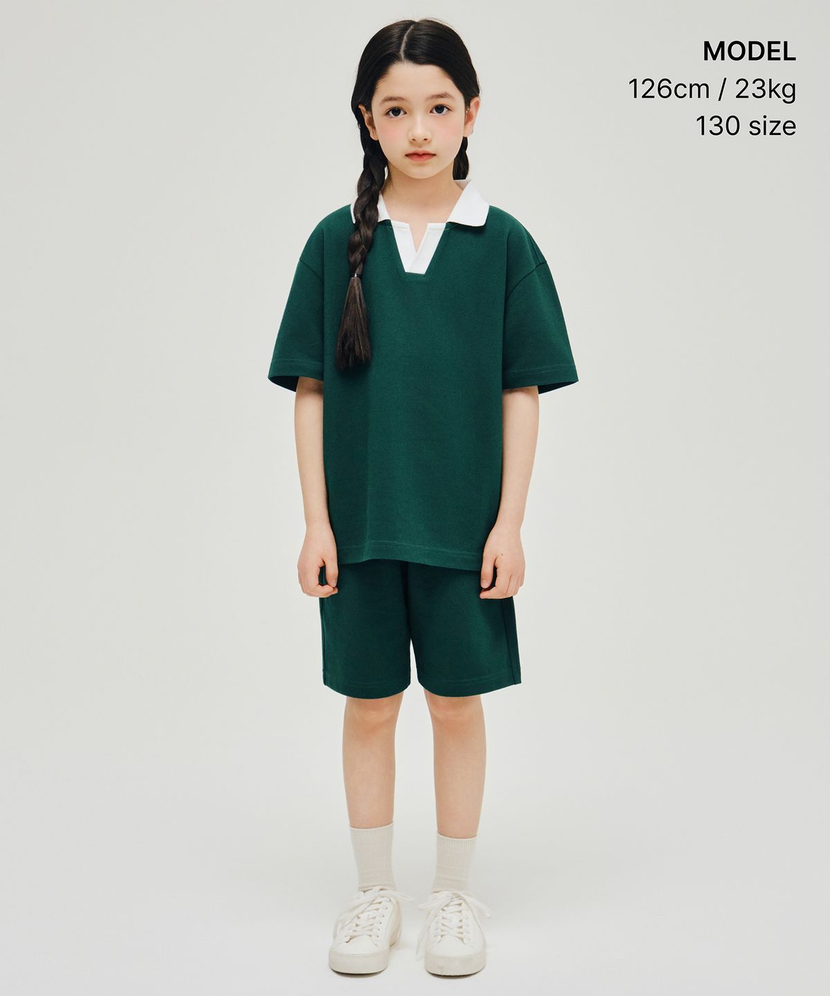 무신사 스탠다드 키즈(MUSINSA STANDARD KIDS) 슬릿 넥 폴로 셔츠 셋업 [그린]