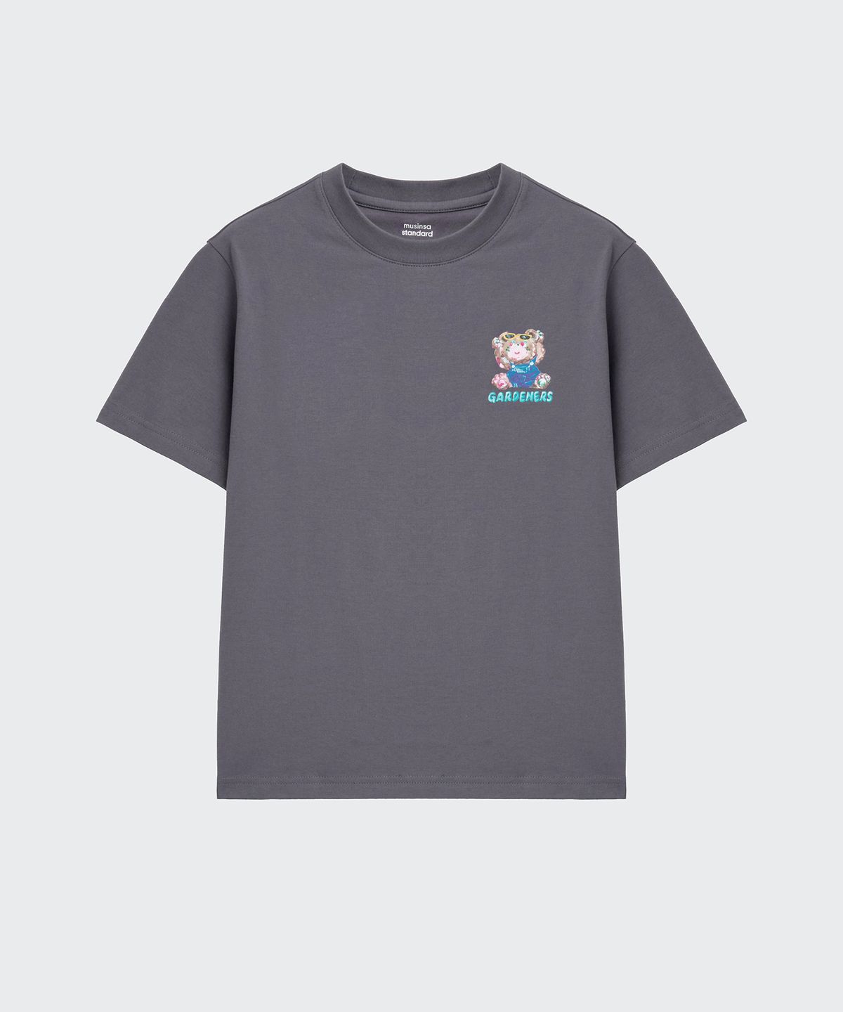 무신사 스탠다드 키즈(MUSINSA STANDARD KIDS) [슬로코스터 컬래버] 가드너스 아이콘 티셔츠 [그레이]