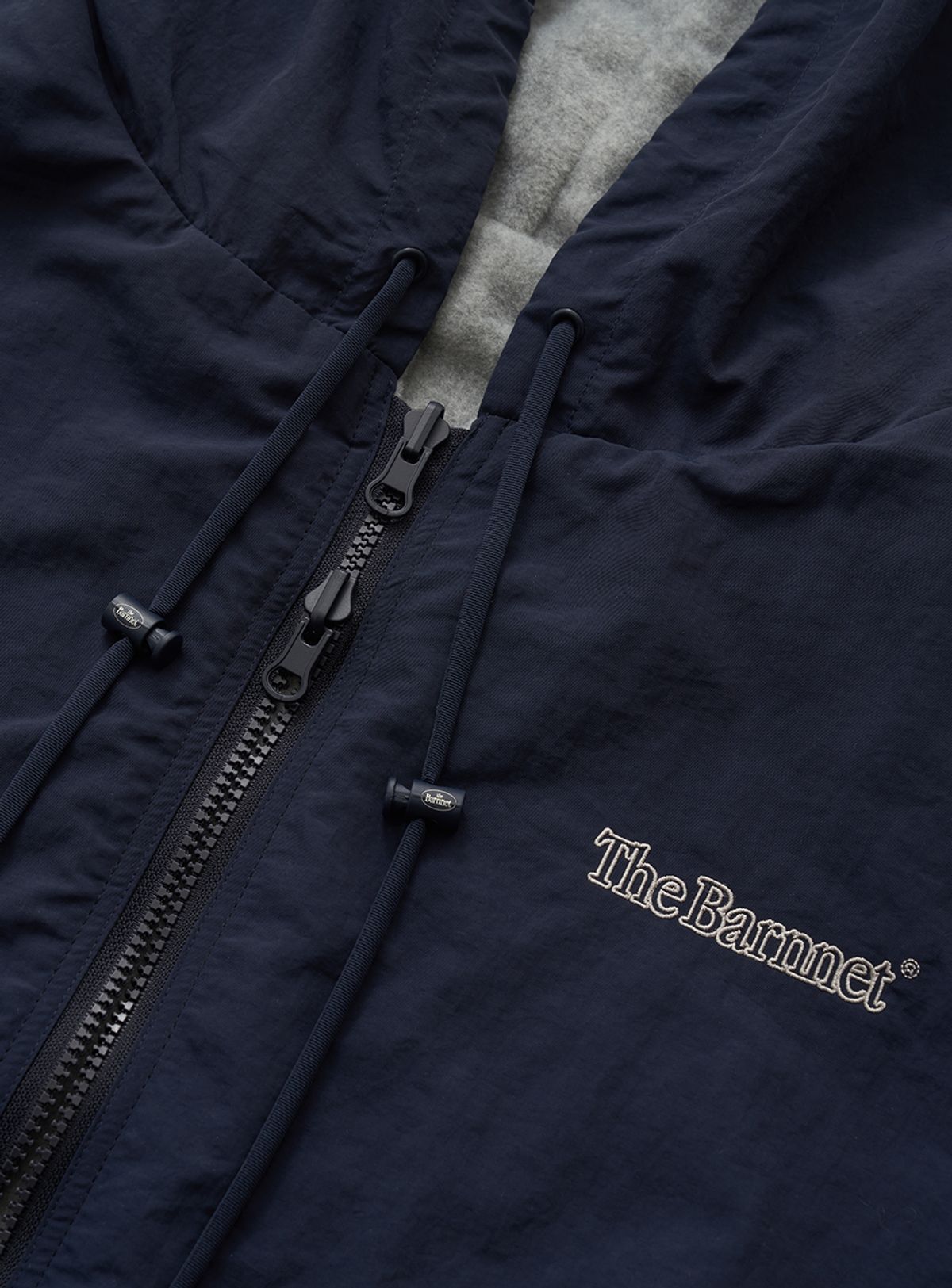 더바넷(THEBARNNET) Snuggle Reversible Hooded Jacket_Navy
