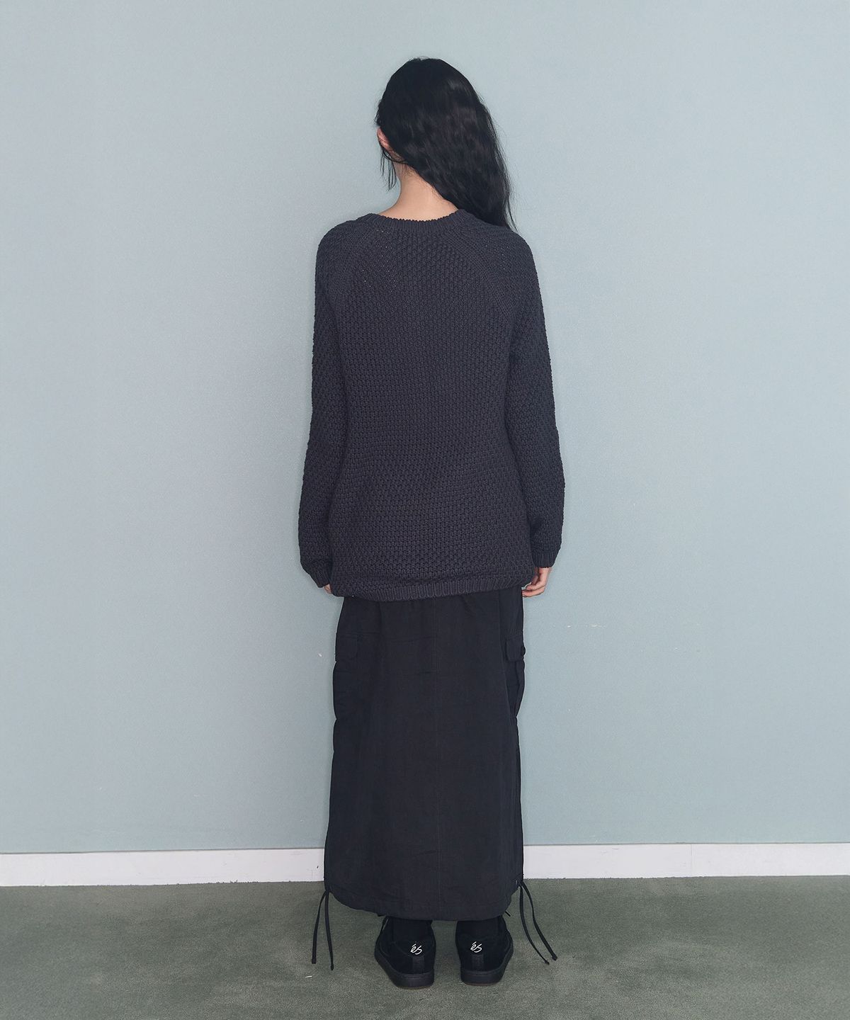 미레코(MIRECO) TURTLE-BUTTON KNIT CARDIGAN CHARCOAL