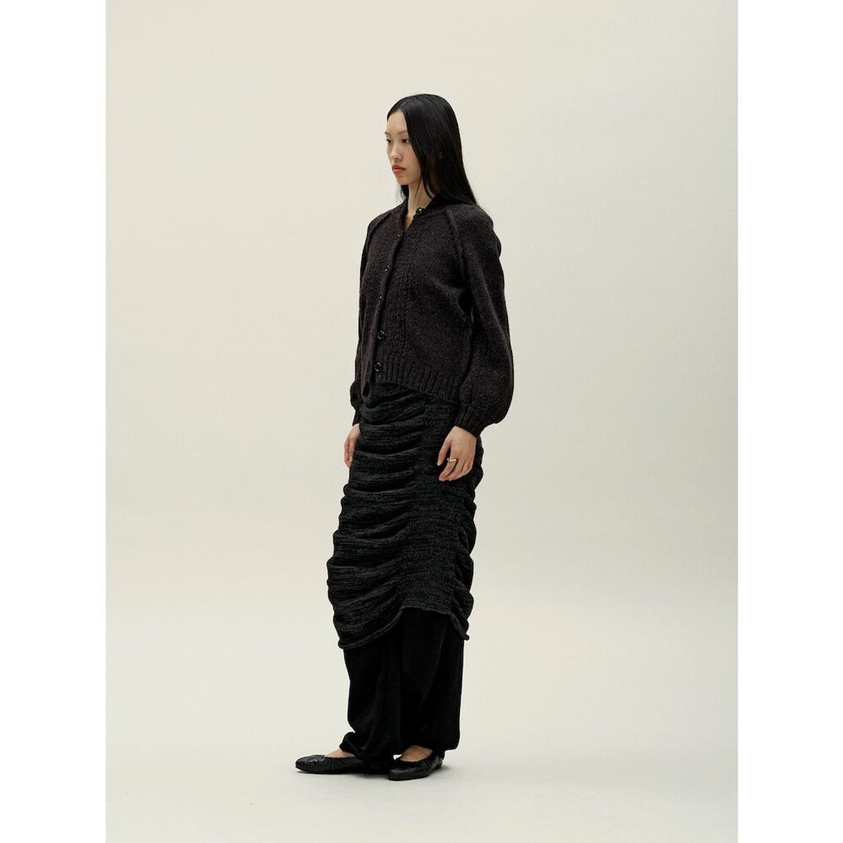 앙개(ANGGAE) Wilted Knit Cardigan  Brown