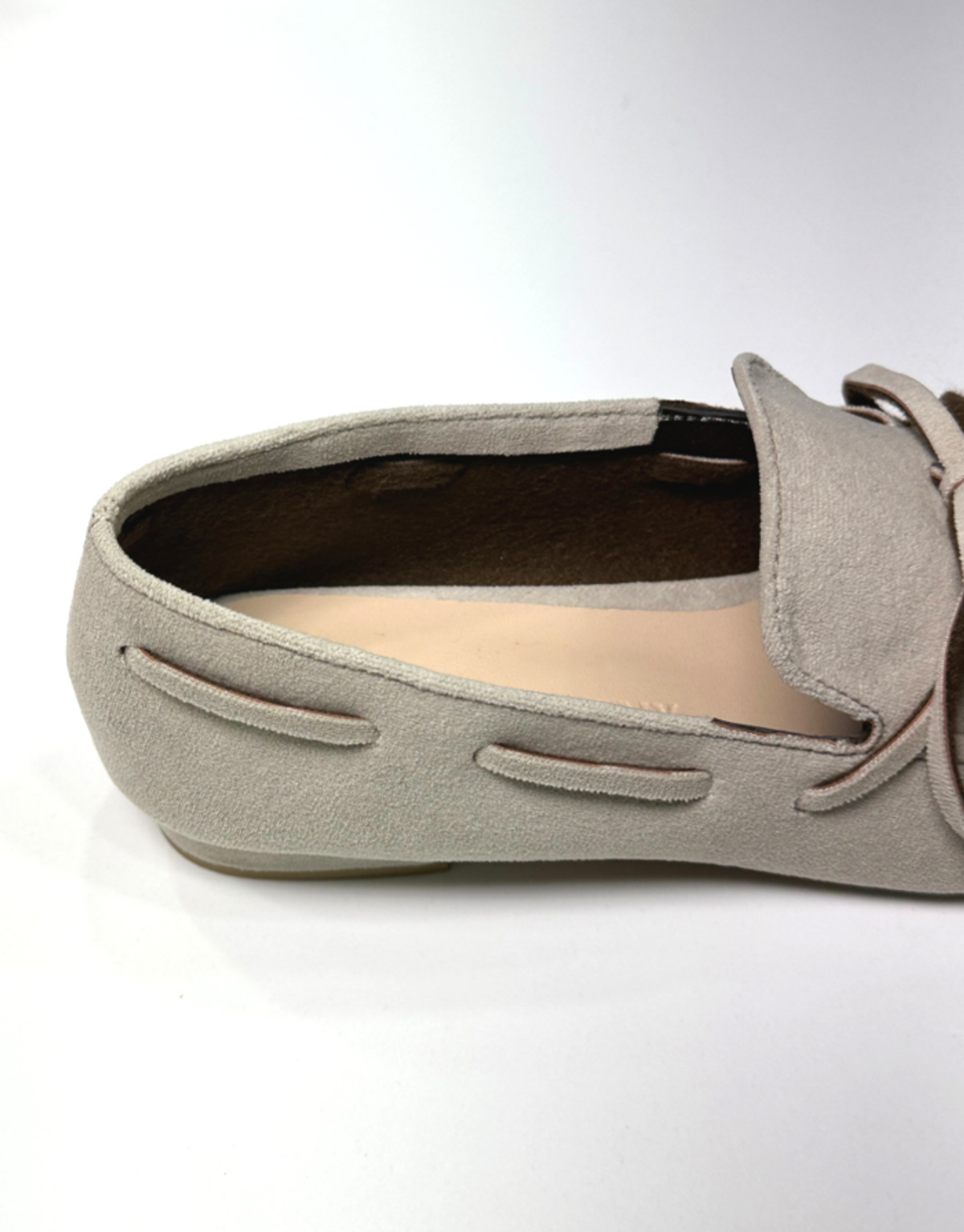 인더발코니(IN THE BALCONY) FW 25 Feuille -Foggy Ash