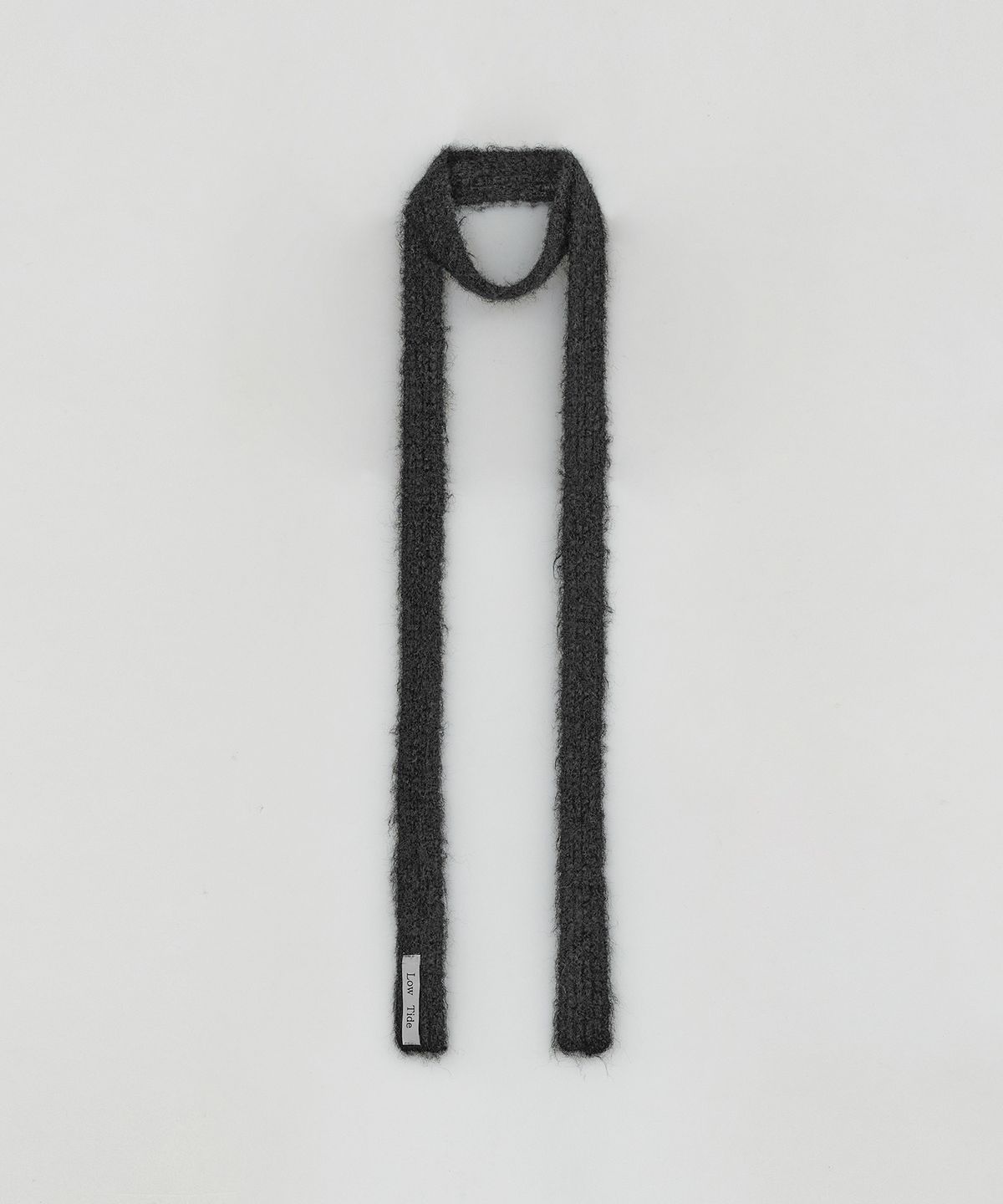 로우타이드(LOW TIDE) FLUFFY KNIT SCARF [CHARCOAL]