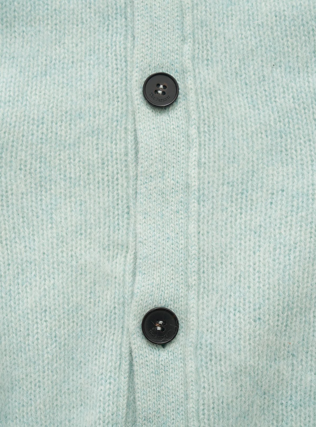 더바넷(THEBARNNET) Fuzzy V-neck Knit Cardigan_Mint