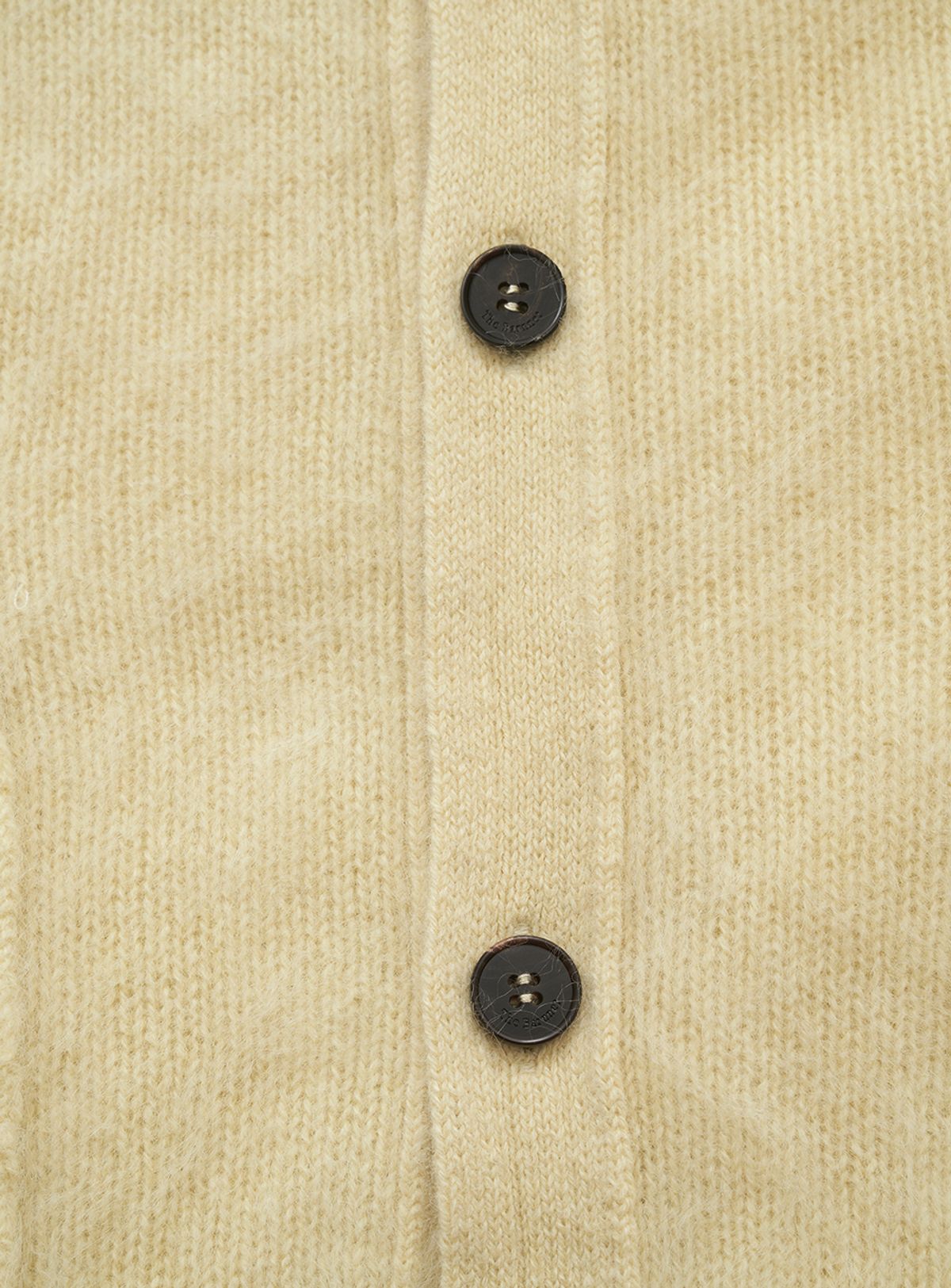 더바넷(THEBARNNET) Fuzzy V-neck Knit Cardigan_Butter