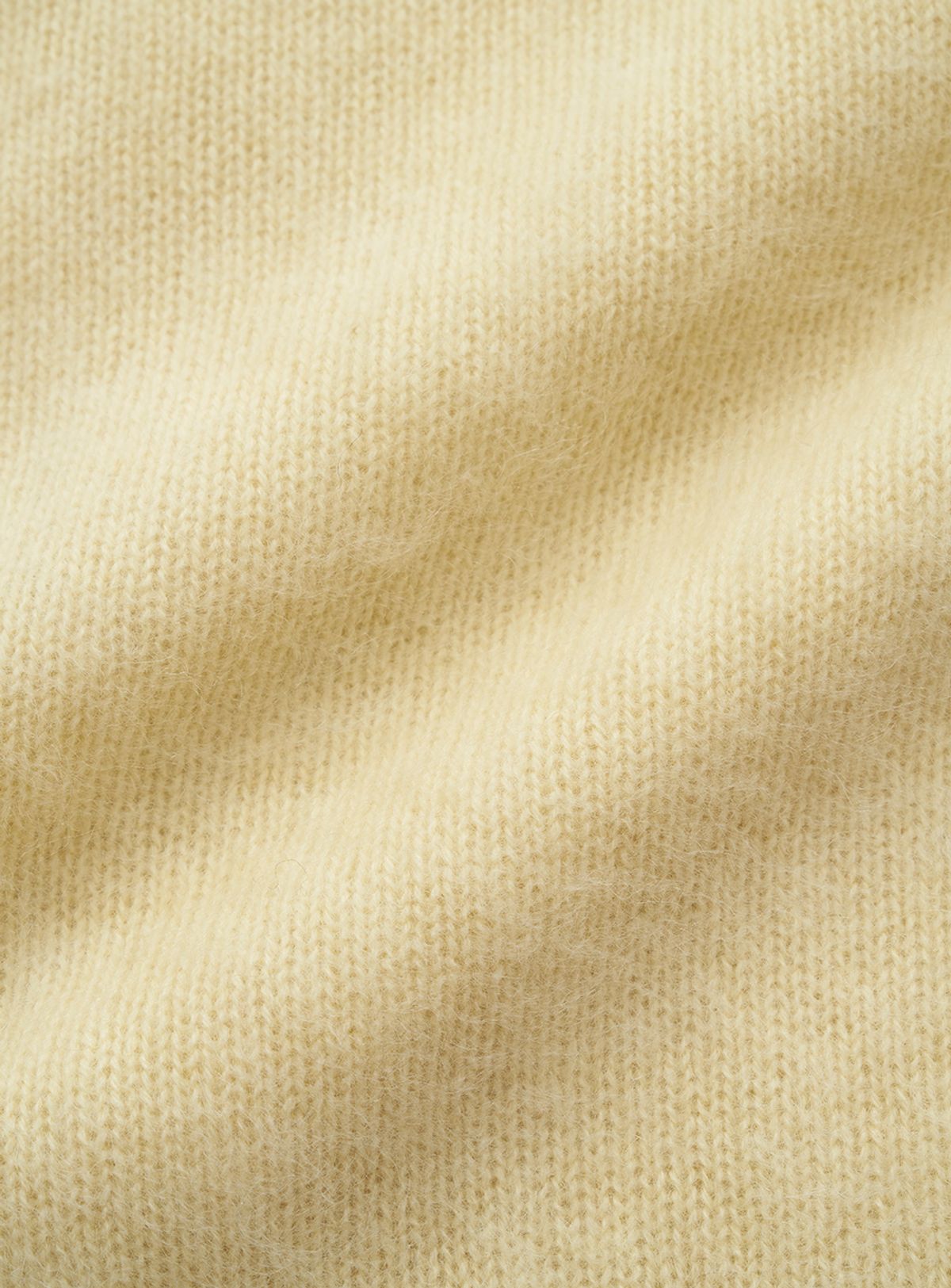 더바넷(THEBARNNET) Fuzzy V-neck Knit Cardigan_Butter