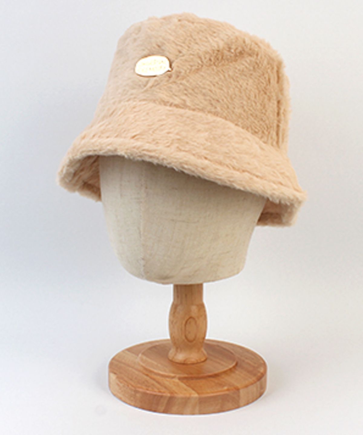 유니버셜 케미스트리(UNIVERSAL CHEMISTRY) Bubble Fur Light Beige Bucket Hat 버킷햇