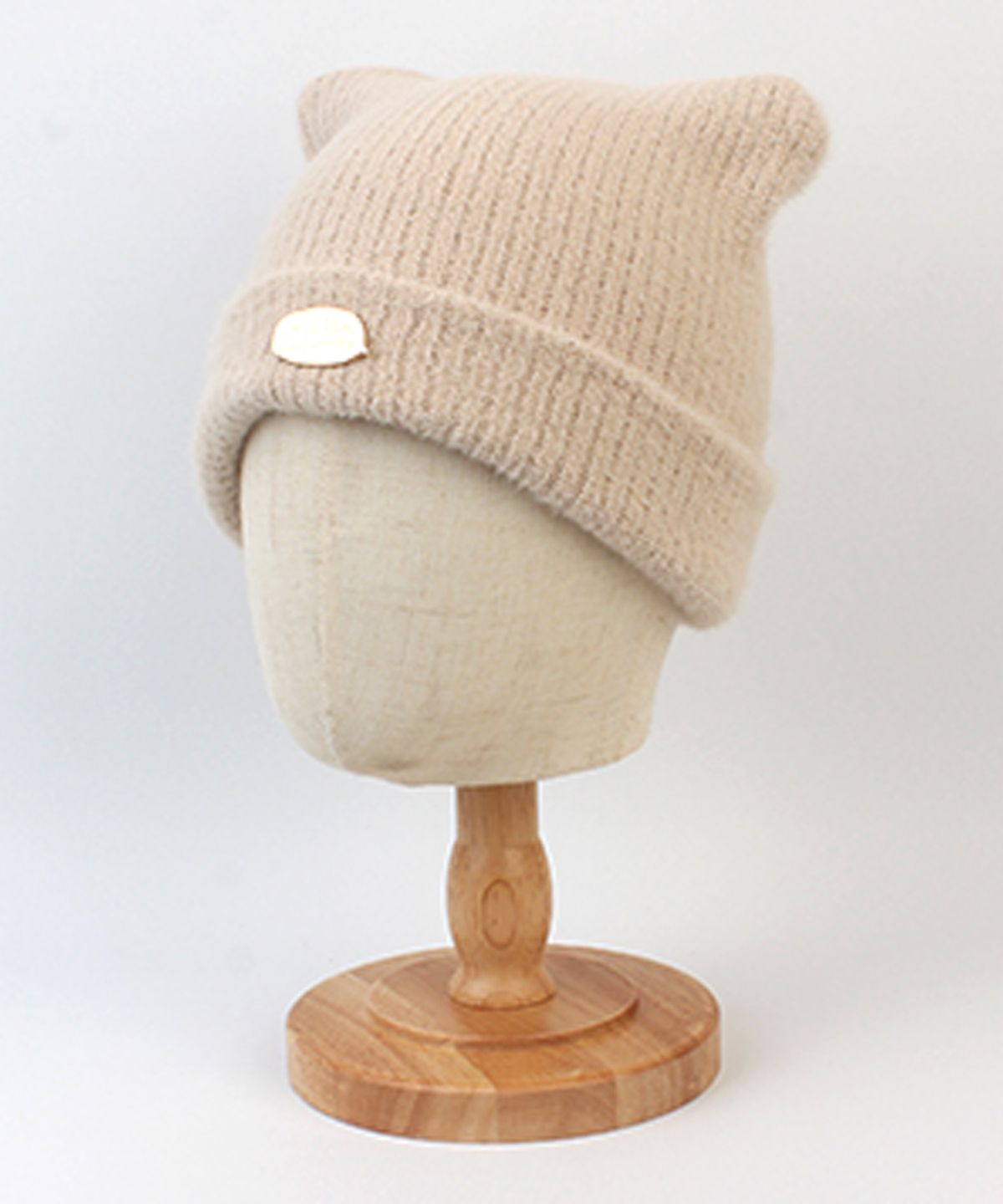 유니버셜 케미스트리(UNIVERSAL CHEMISTRY) Cat Soft Fur Beige Beanie 고양이비니