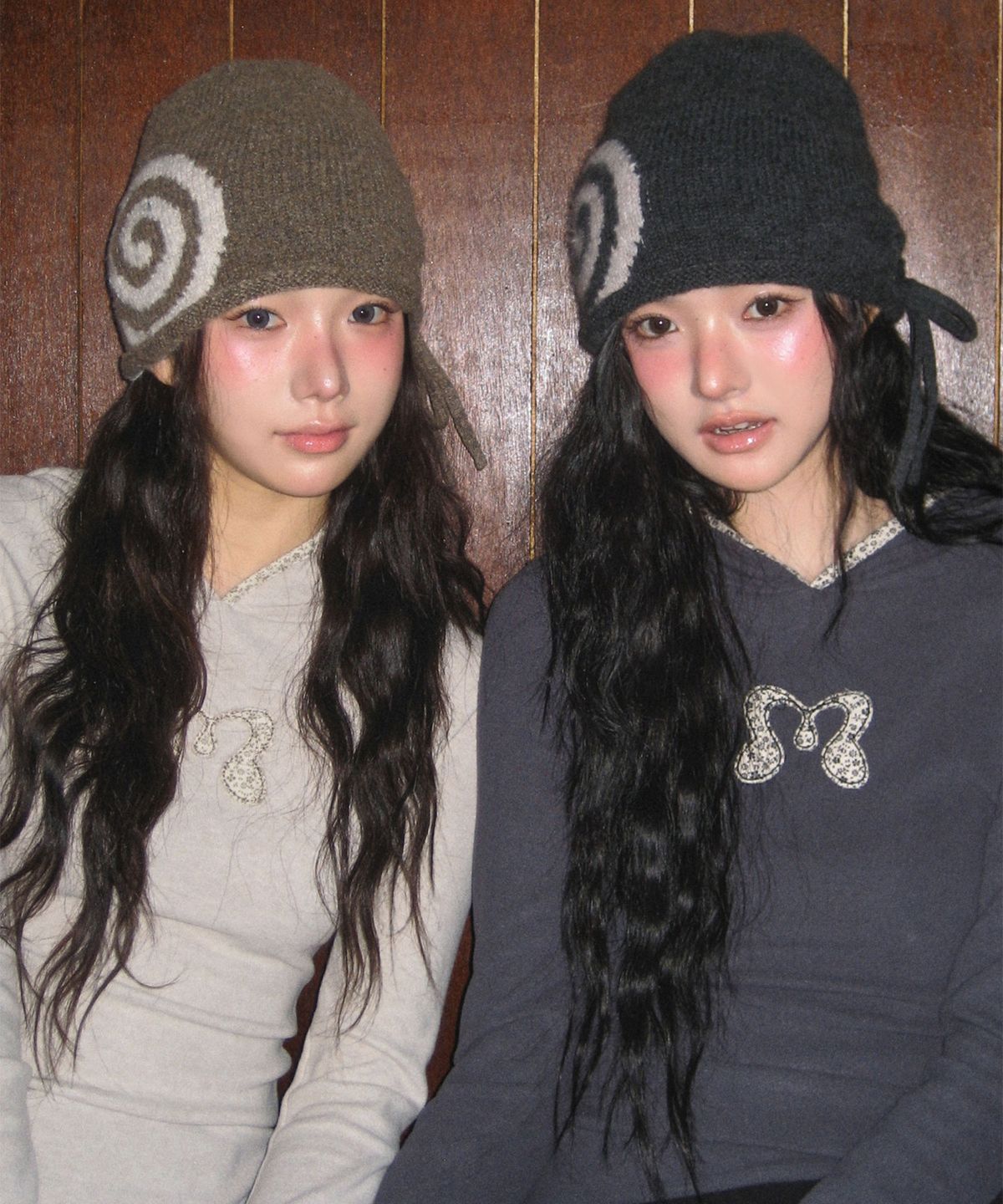 미레코(MIRECO) SIDE RIBBON SWIRLY BEANIE BROWN