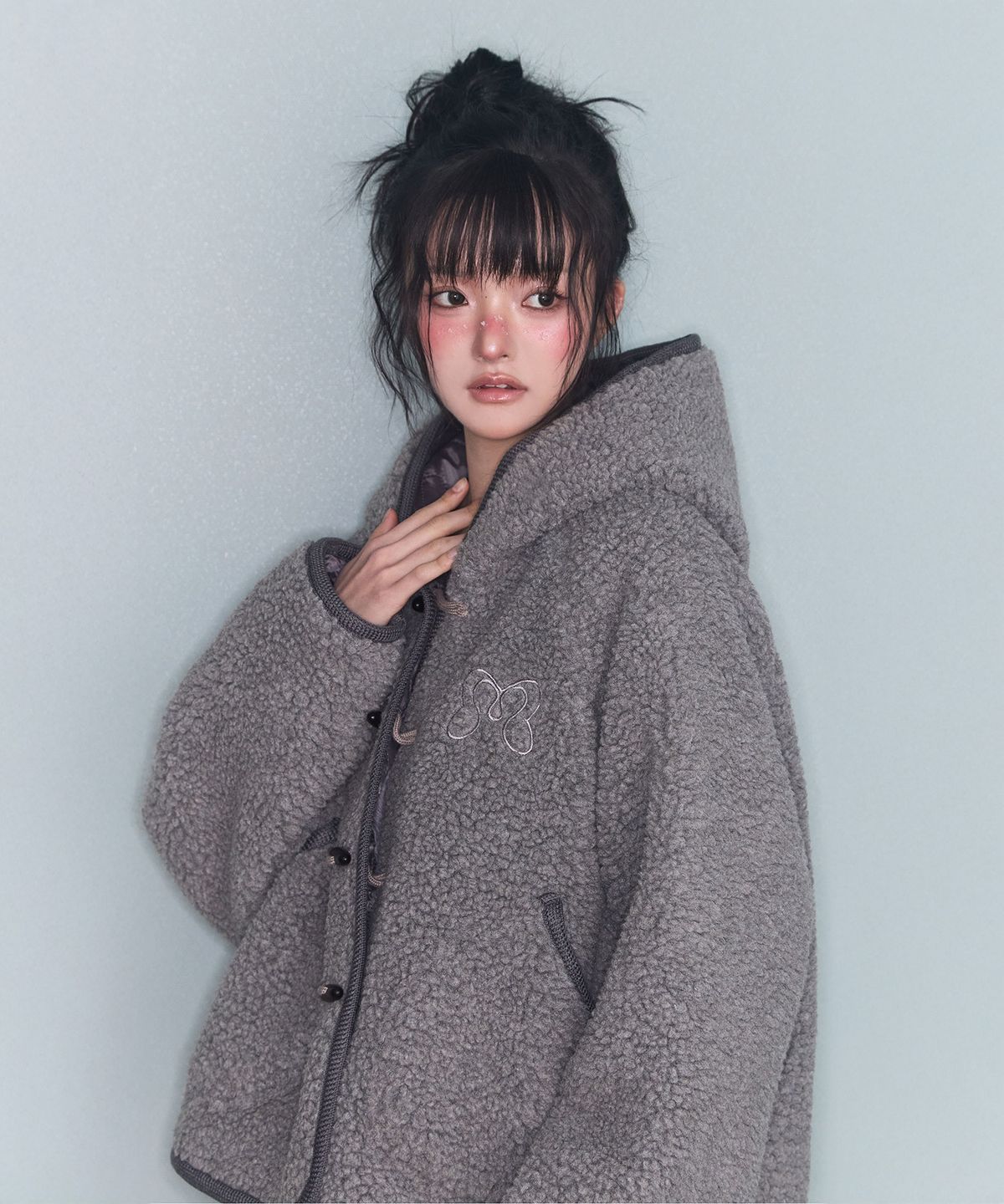 미레코(MIRECO) DUFFLE HOOD SHORT JK CHARCOAL