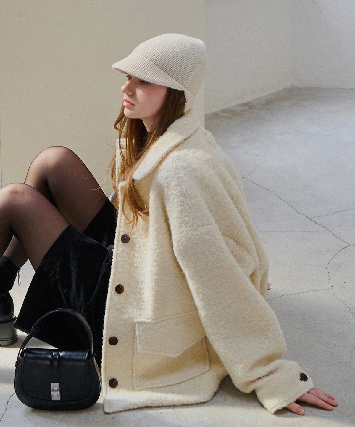 슬로우롤리(SLOWLOLLI) Soft breeze boucle coat_2 Colors