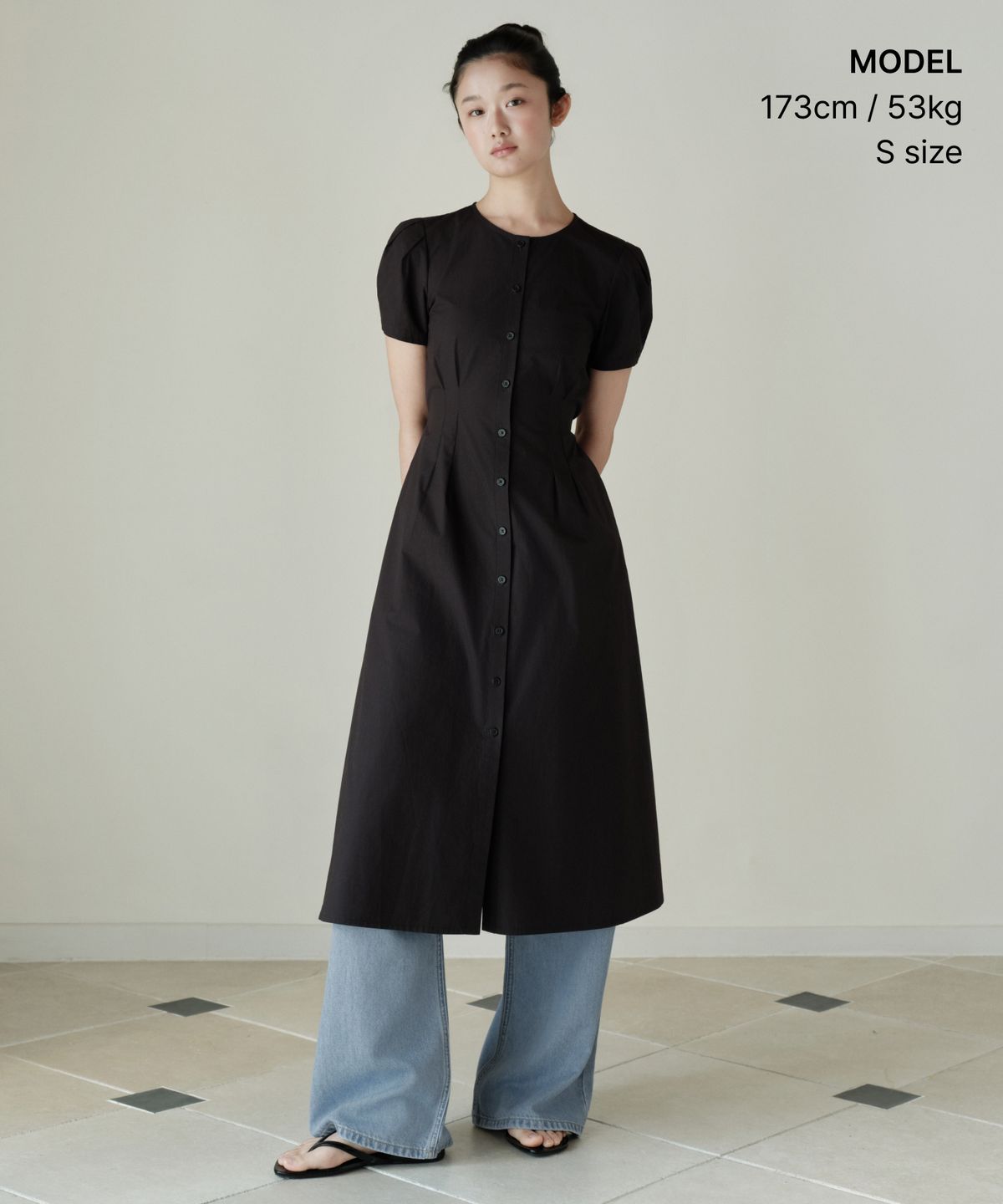 무신사 스탠다드 우먼(MUSINSA STANDARD WOMAN) 우먼즈 포플린 퍼프 슬리브 롱 드레스 [블랙]