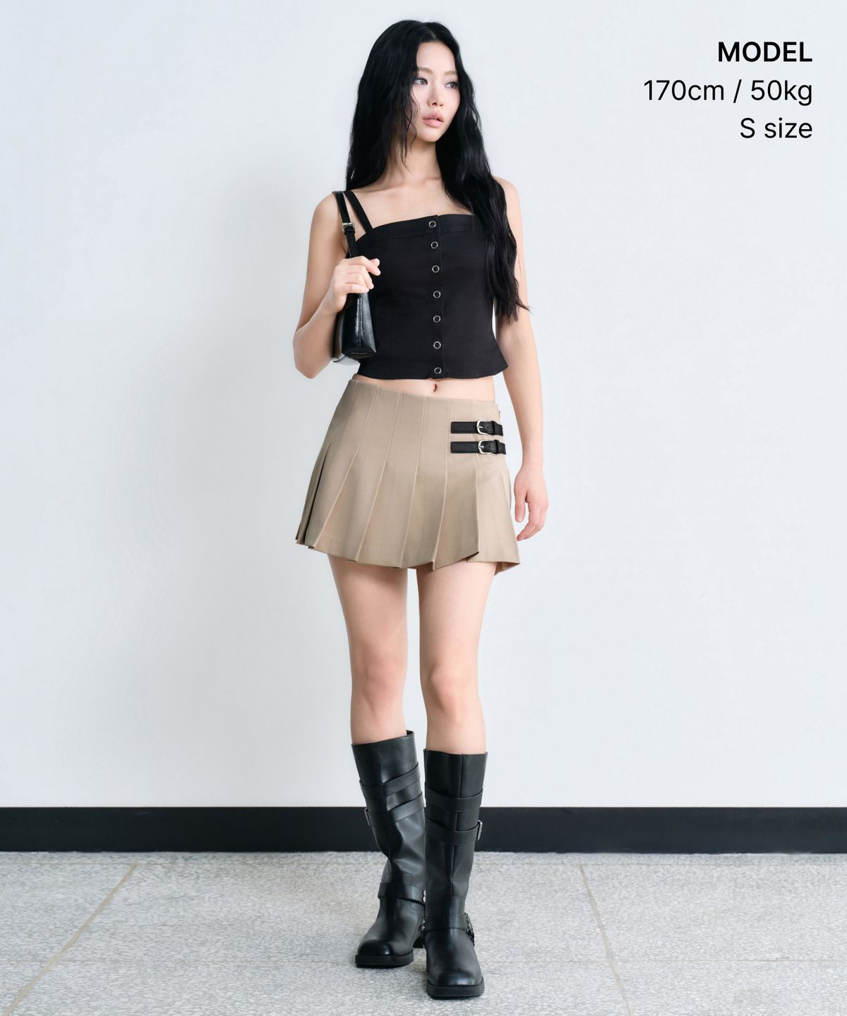 무신사 스탠다드 우먼(MUSINSA STANDARD WOMAN) 우먼즈 로 라이즈 버클 플리츠 미니 스커트 [클래식 베이지]