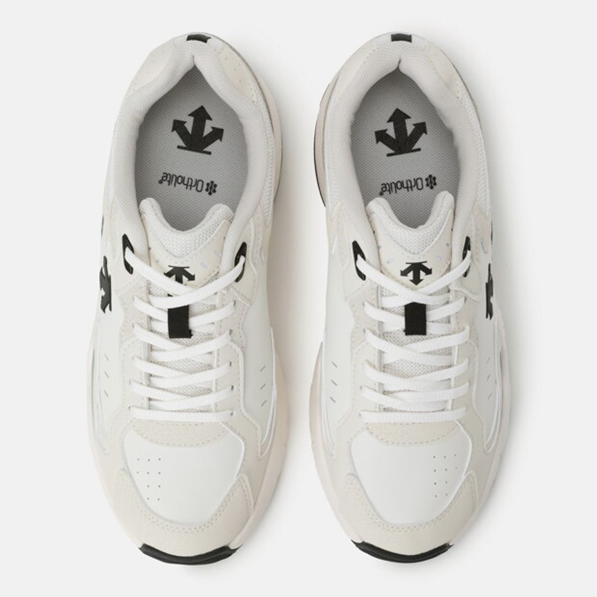 데상트(DESCENTE) 어반 몬스터 베이지 SS123LCR22