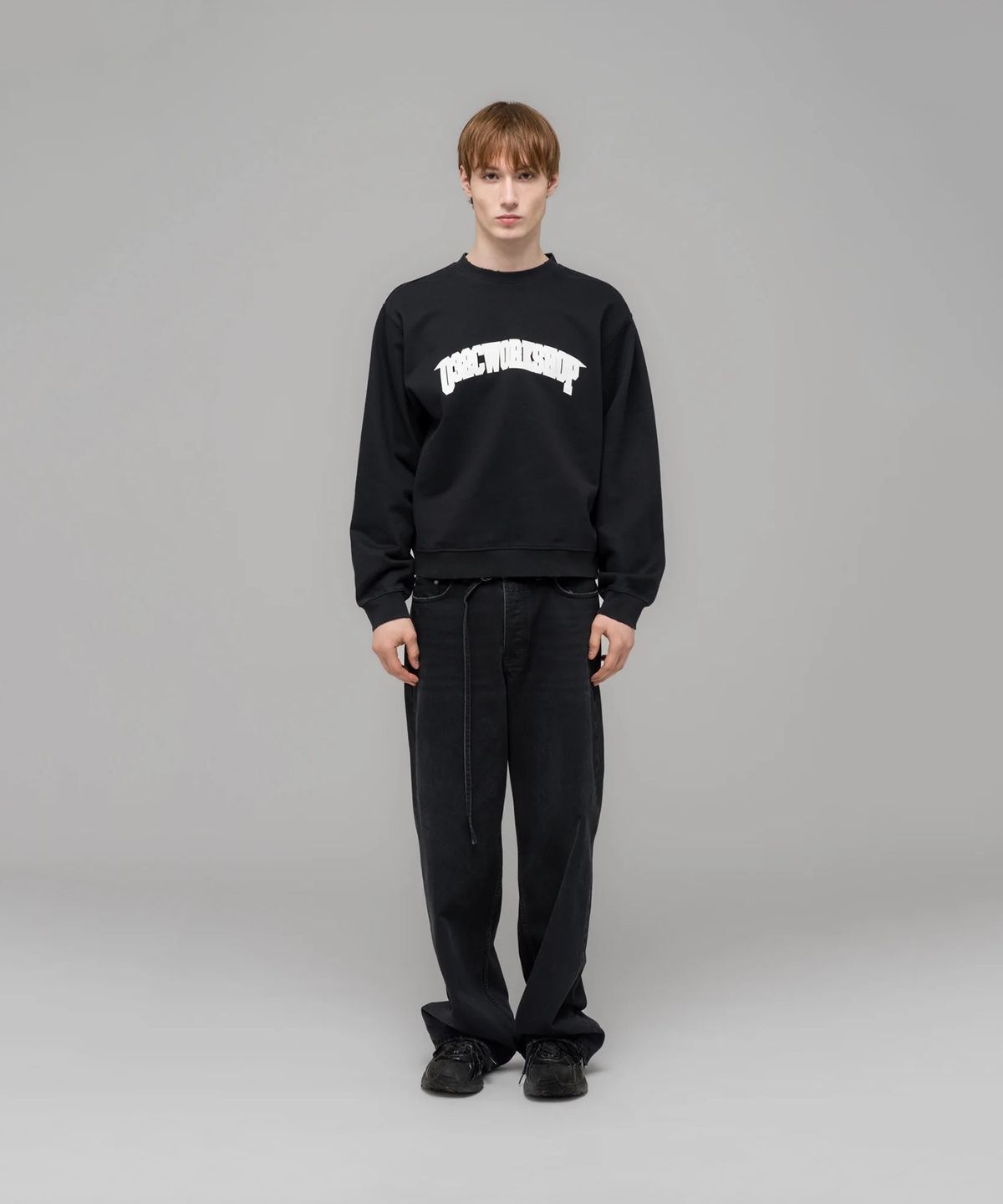 032씨(032C) (U) 원 달러 빌 크루넥 워시드 블랙 ONE DOLLAR BILL CREWNECK WASHED BLACK