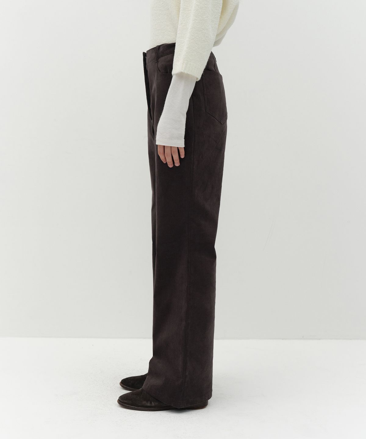 로우타이드(LOW TIDE) CORDUROY BOOTCUT PANTS [BROWN]