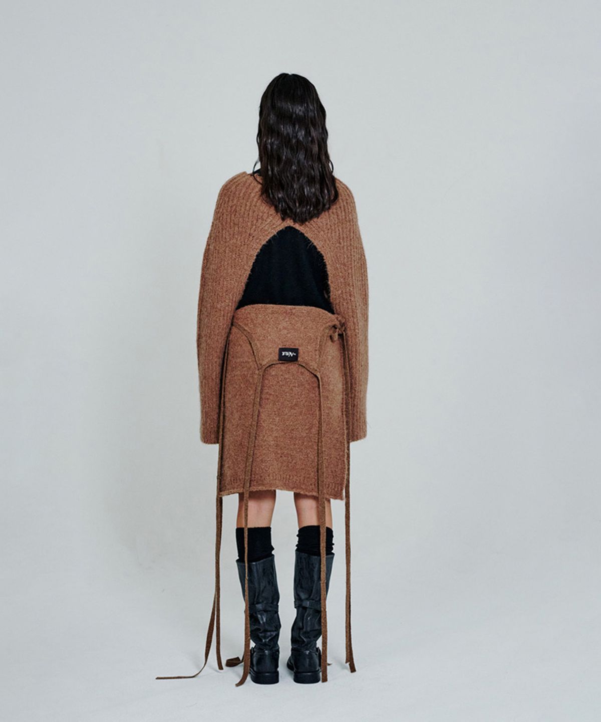 더애틋(THE AÉTUT) Wool Alpaca Bolero Cardigan_Brown