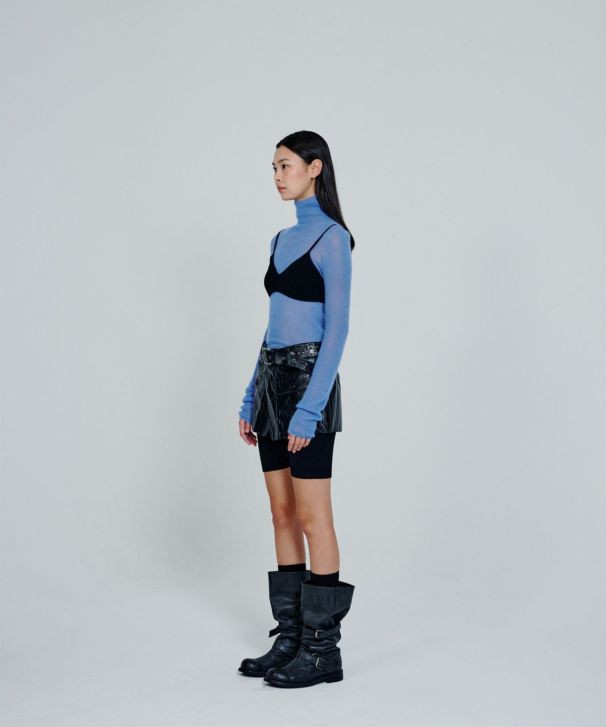 더애틋(THE AÉTUT) Leather Out-Pocket Wrap Skirt_Black