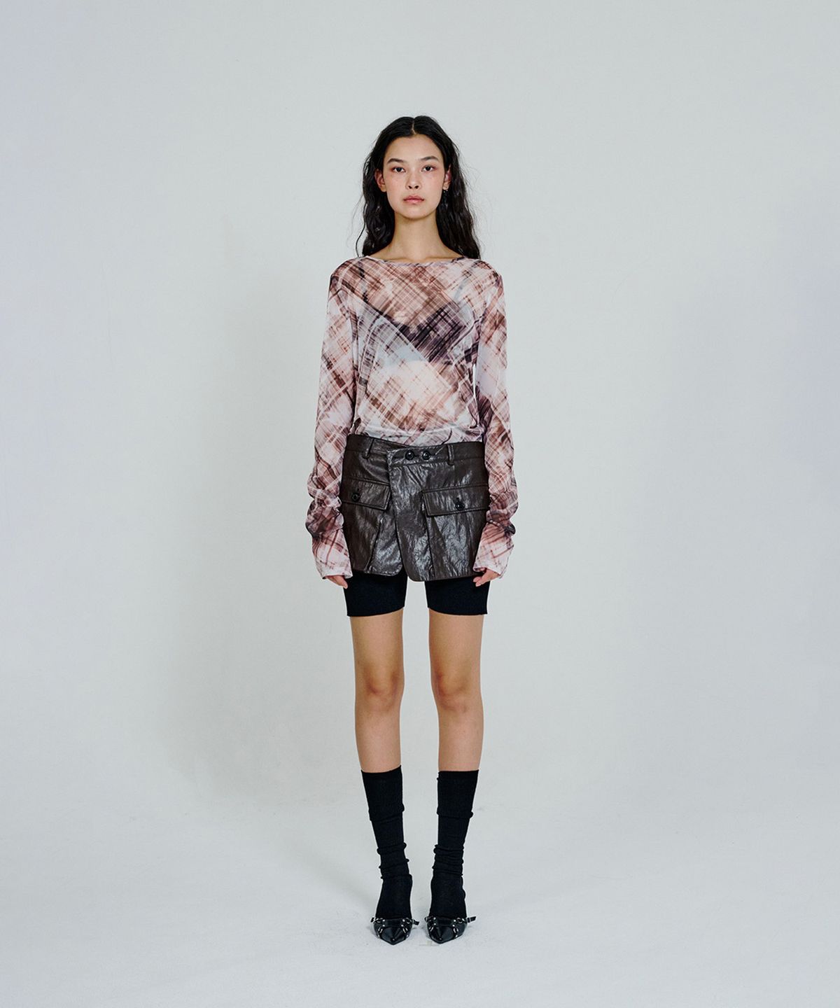 더애틋(THE AÉTUT) Leather Out-Pocket Wrap Skirt_Brown