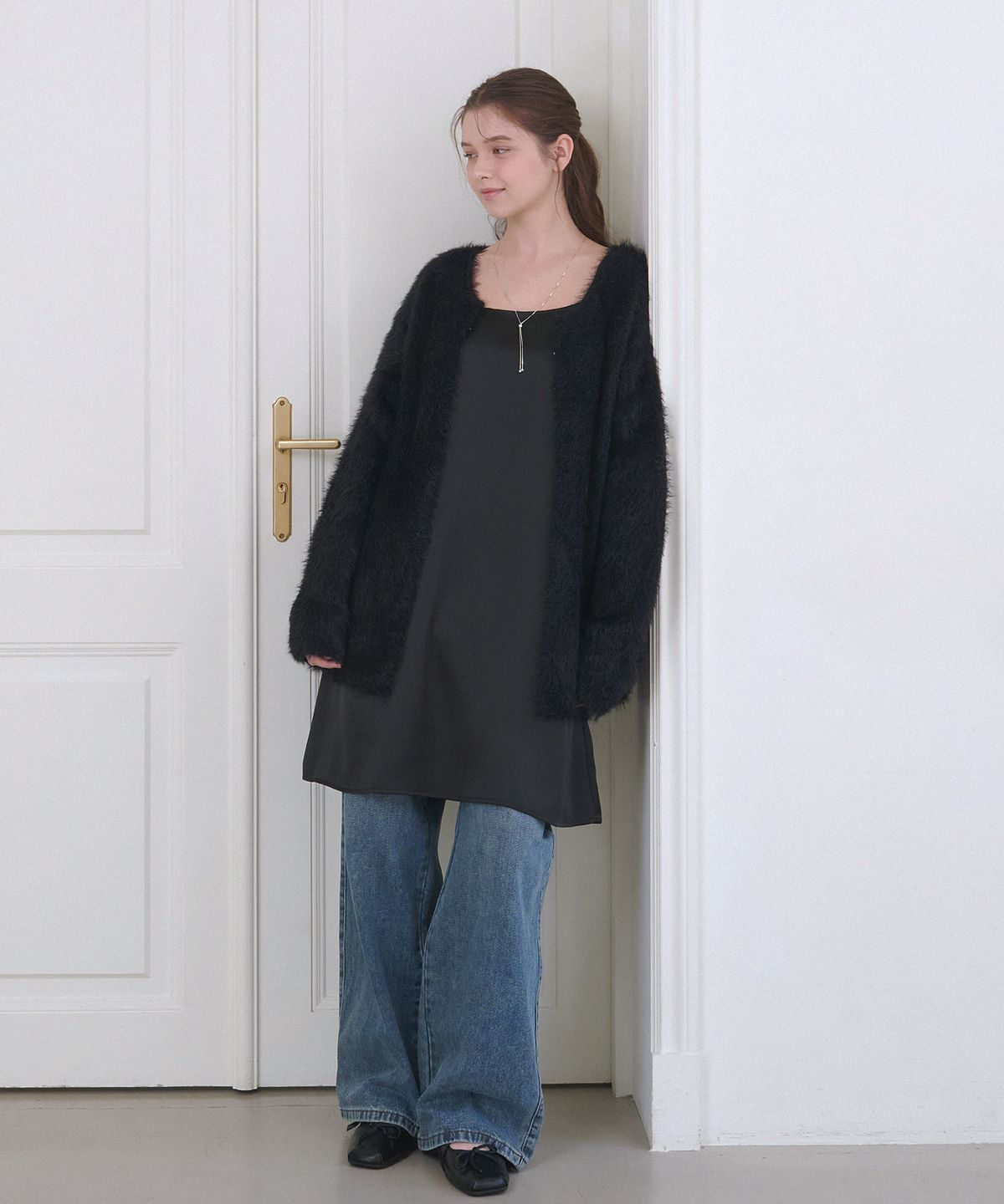 미케네(MICANE) 디나 퍼 가디건-새틴 드레스 셋업