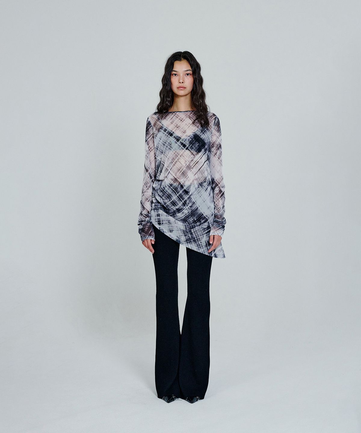 더애틋(THE AÉTUT) Check Mesh Long Sleeve T-Shirt_Grey